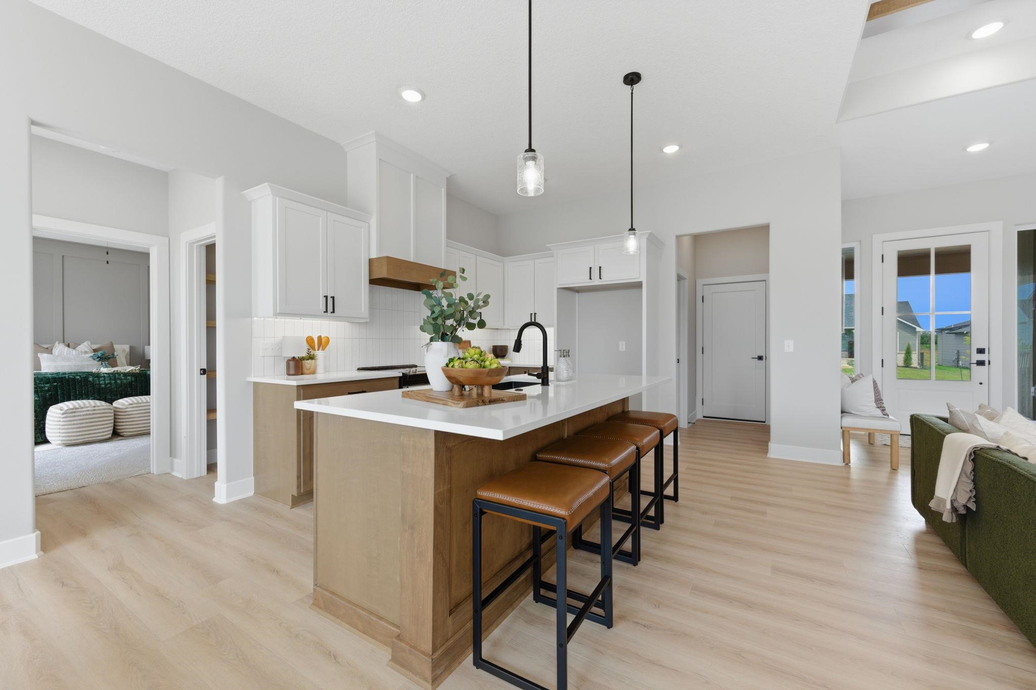 4997 N Emerald Property Photo 14