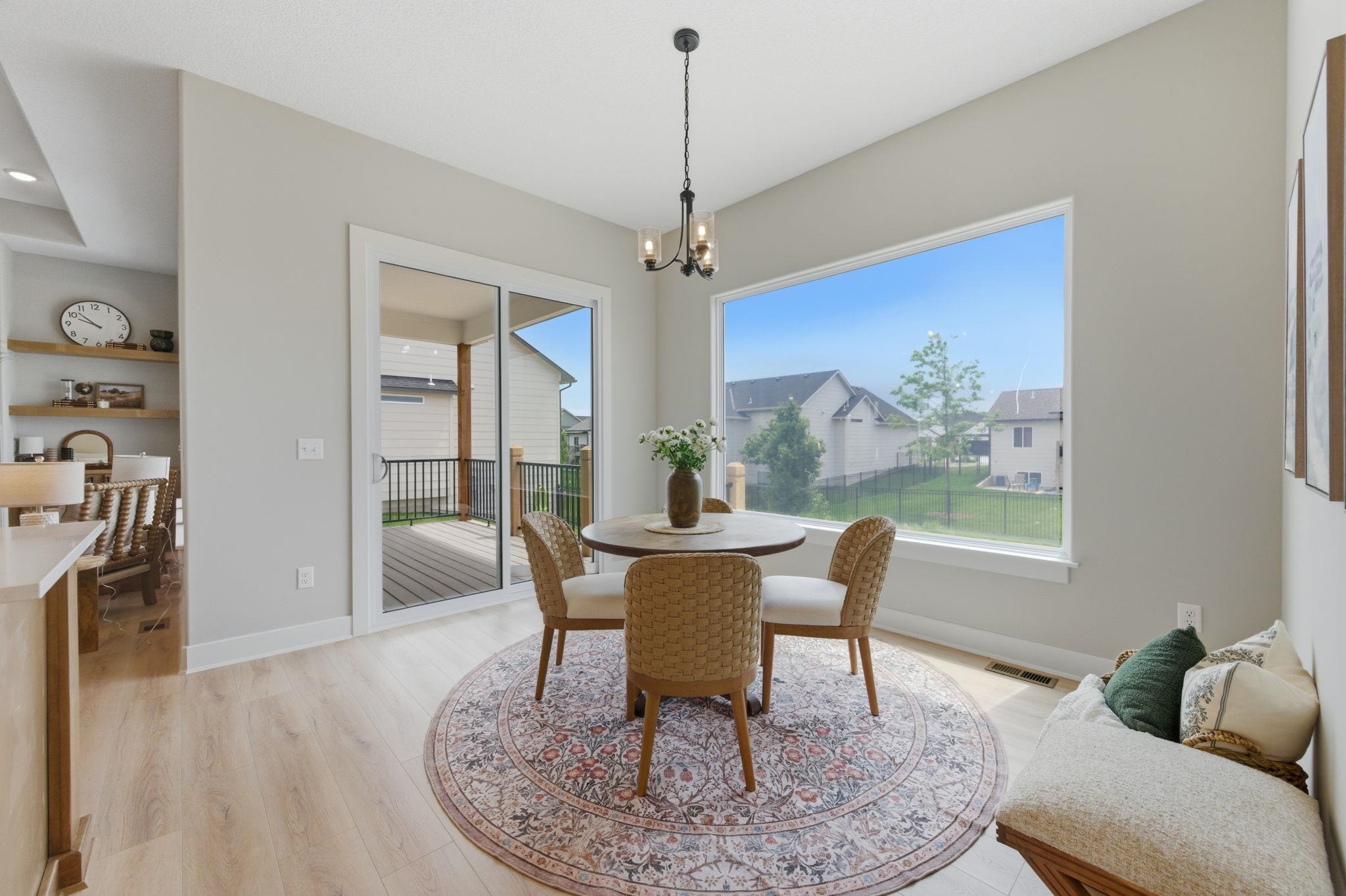 4997 N Emerald Property Photo 15
