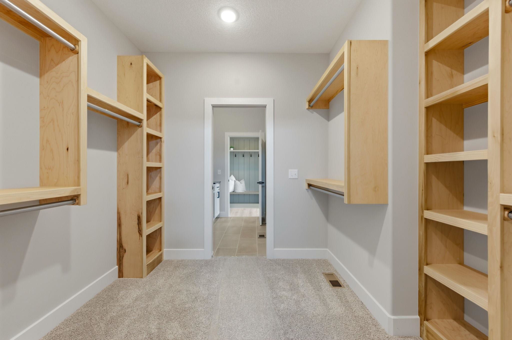4997 N Emerald Property Photo 22