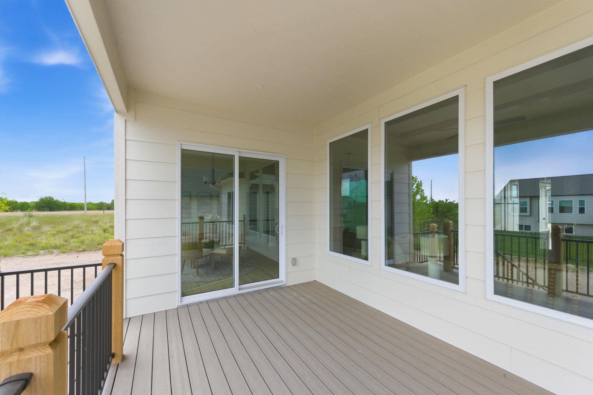 4997 N Emerald Property Photo 35