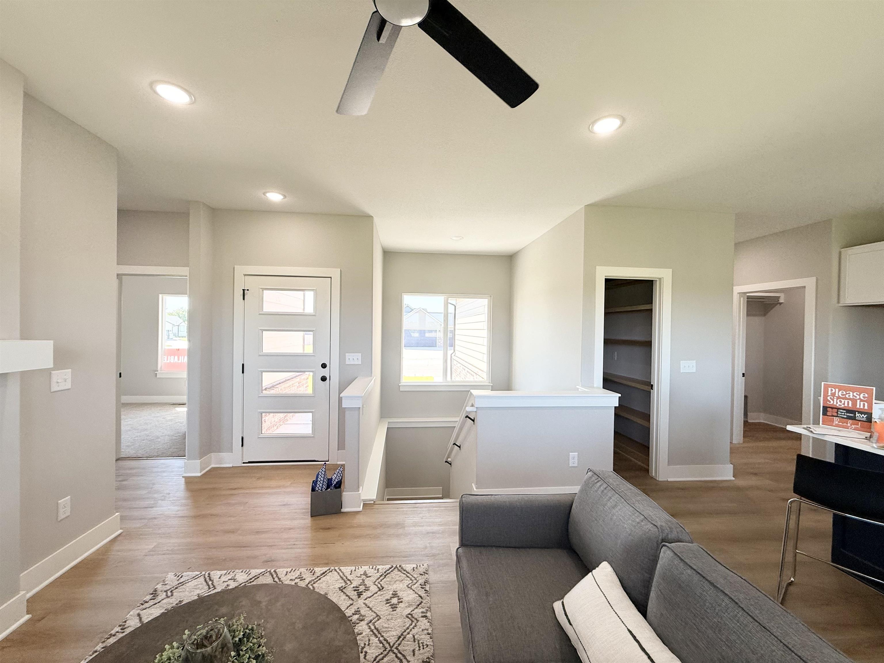 10710 E Bonita St Property Photo 5