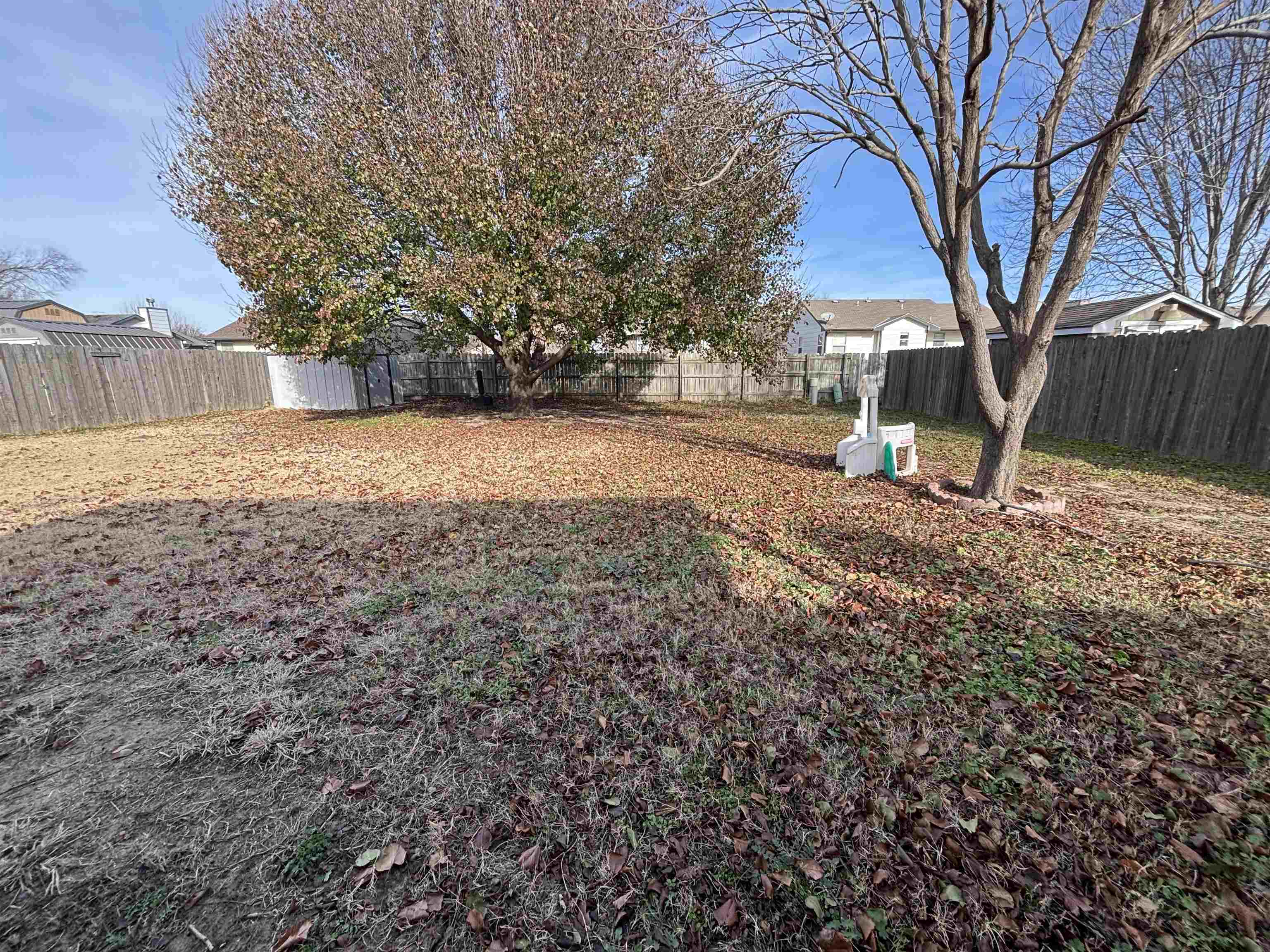 1314 E Hurley St Property Photo 16