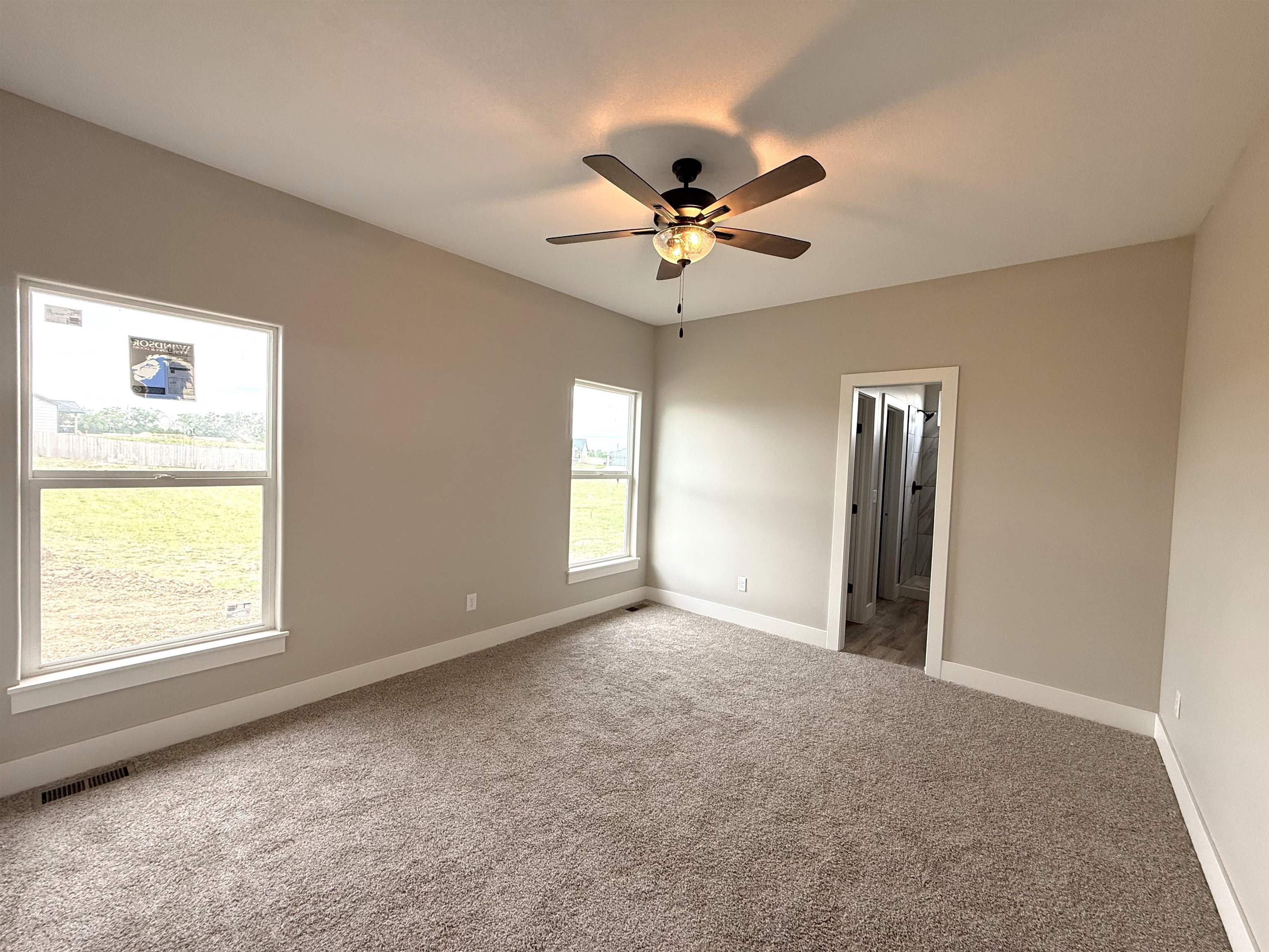 2153 S Chateau Ct Property Photo 9