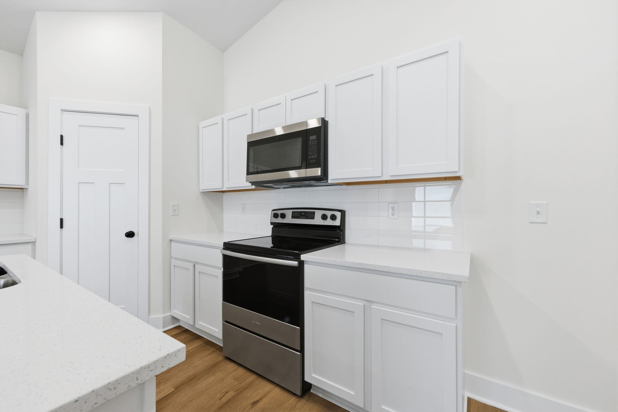 16914 W Kashmir St Property Photo 6