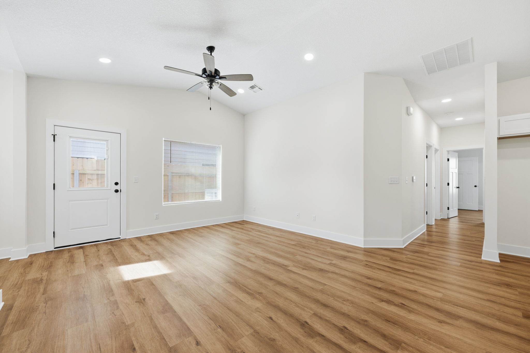16914 W Kashmir St Property Photo 12