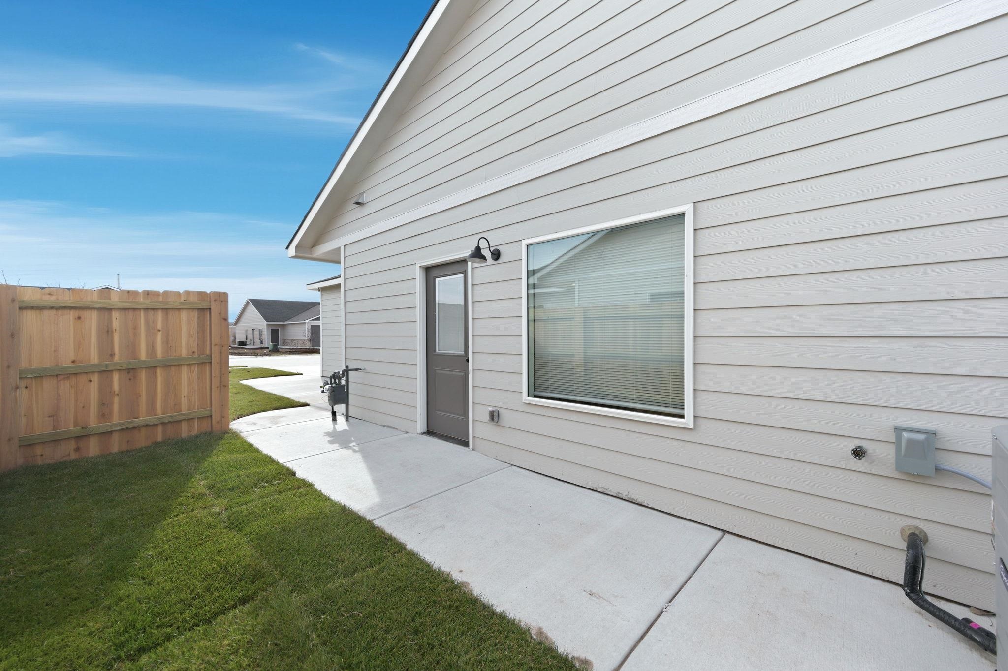 16914 W Kashmir St Property Photo 27