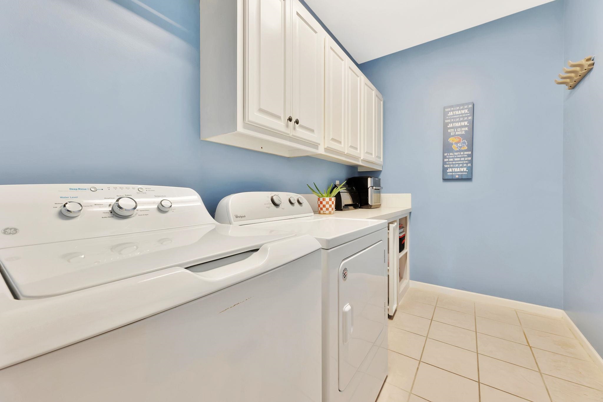 12610 E Bradford Cir Property Photo 16