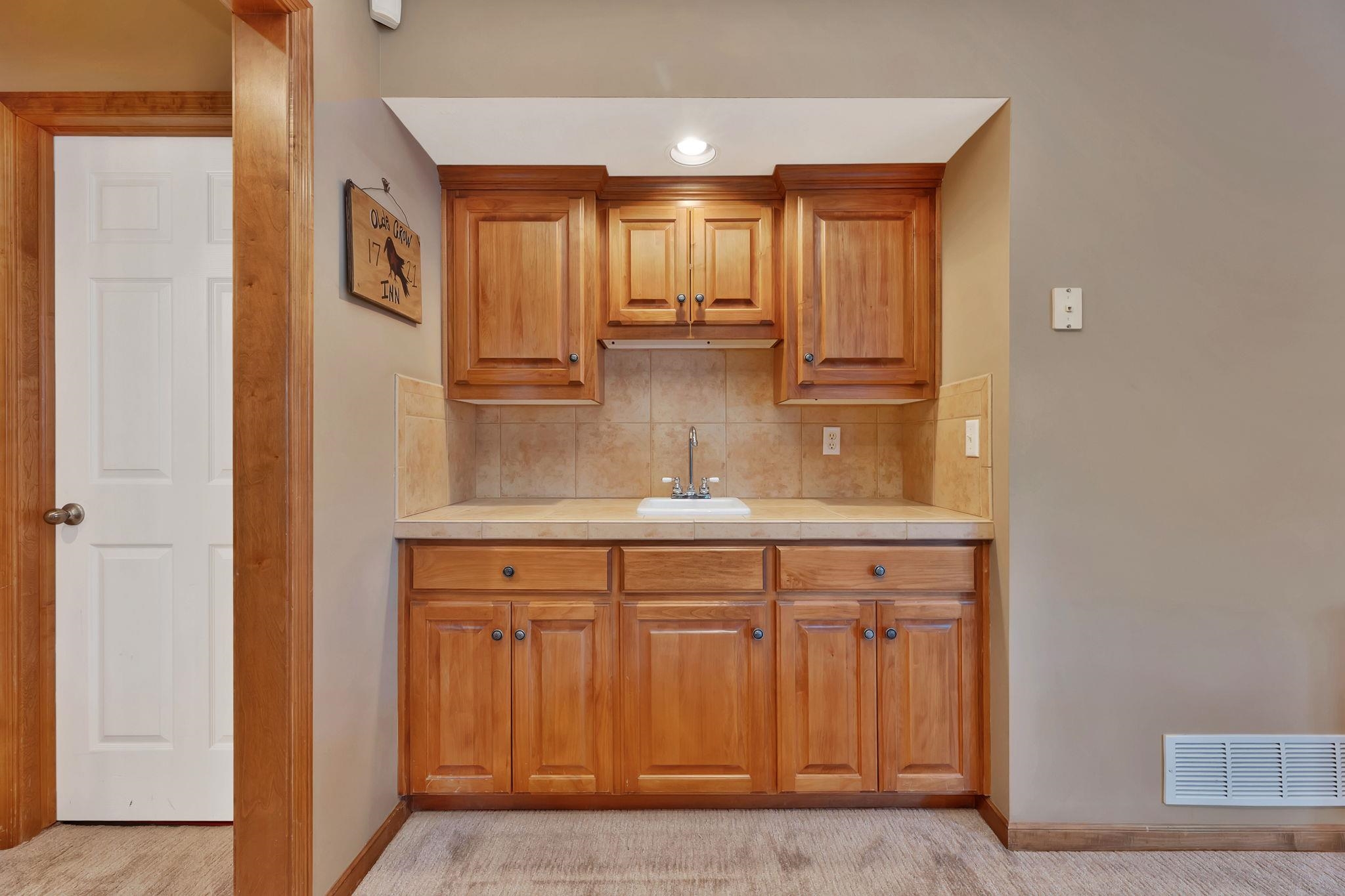 12610 E Bradford Cir Property Photo 27