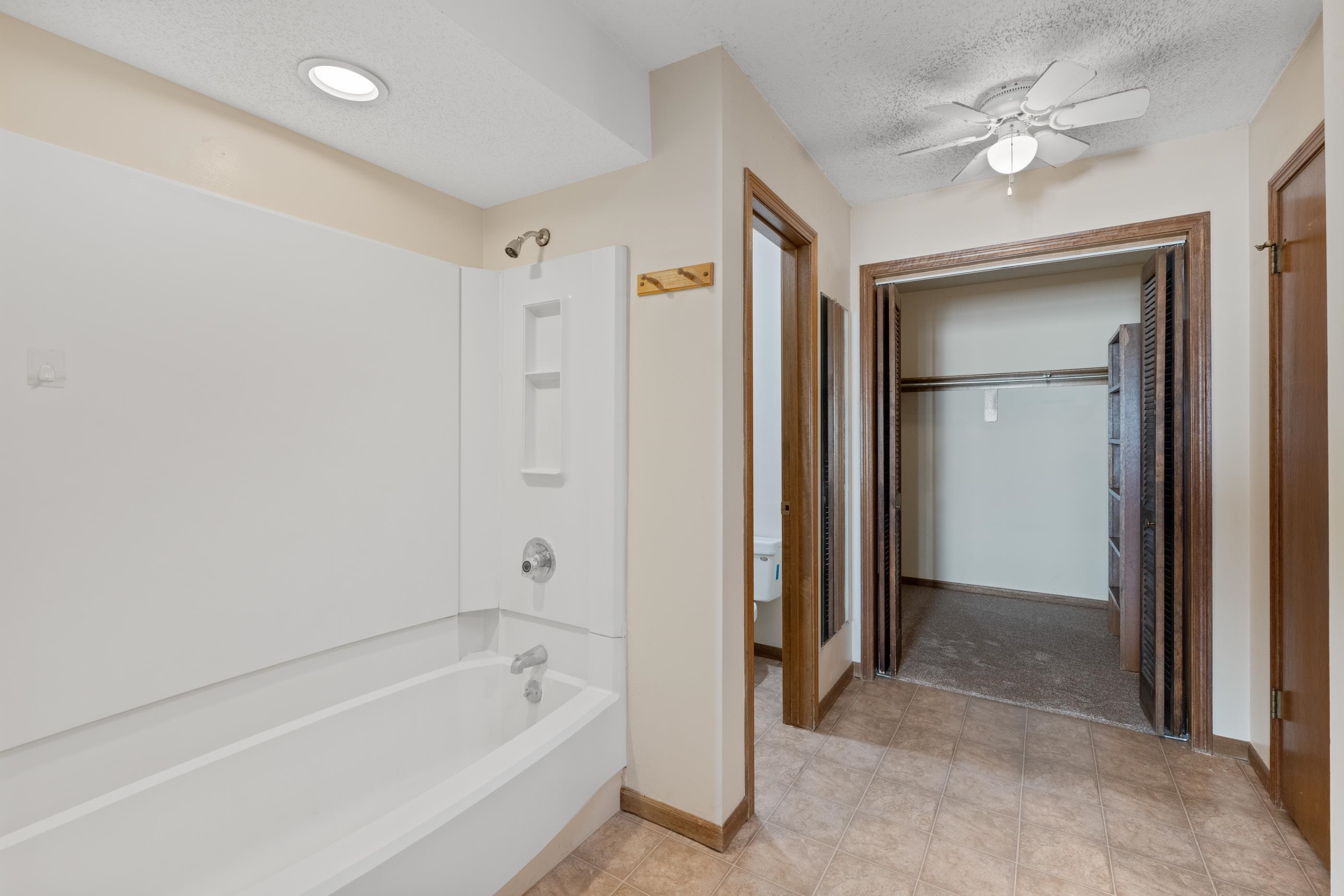 1717 S Cypress St #1424 Property Photo 32