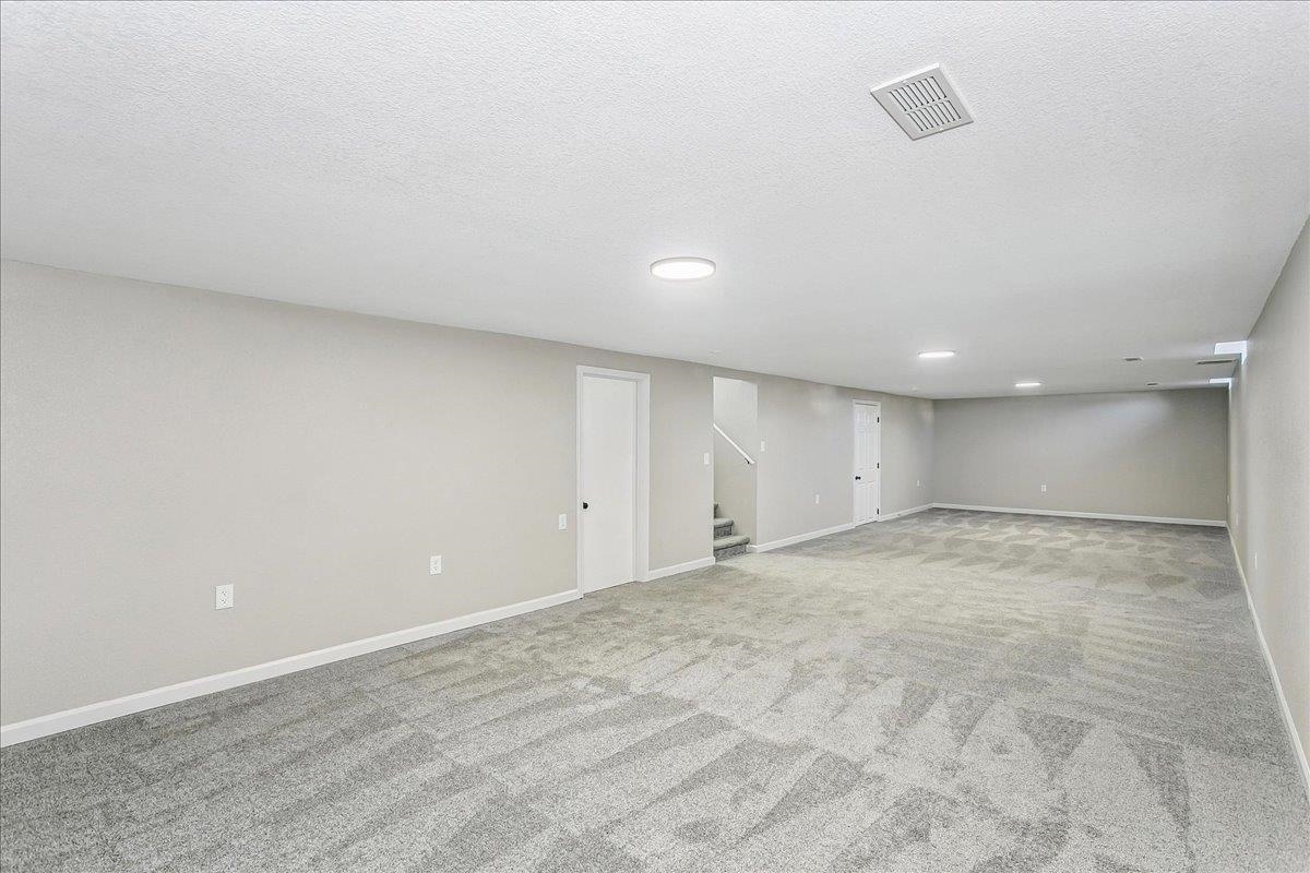 1470 S Hornecker Dr Property Photo 21