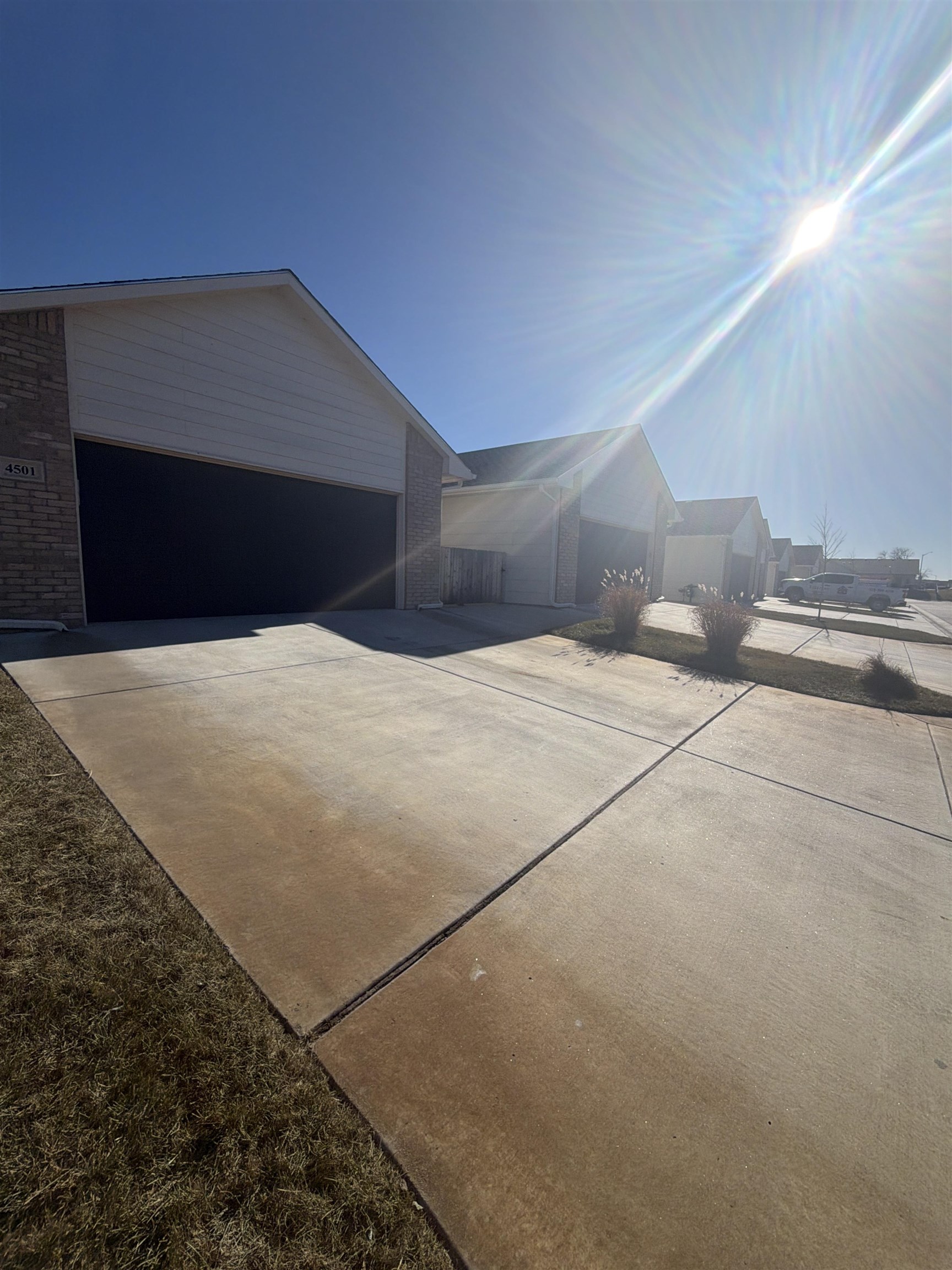 4501-4503 N Sandplum St Property Photo 18