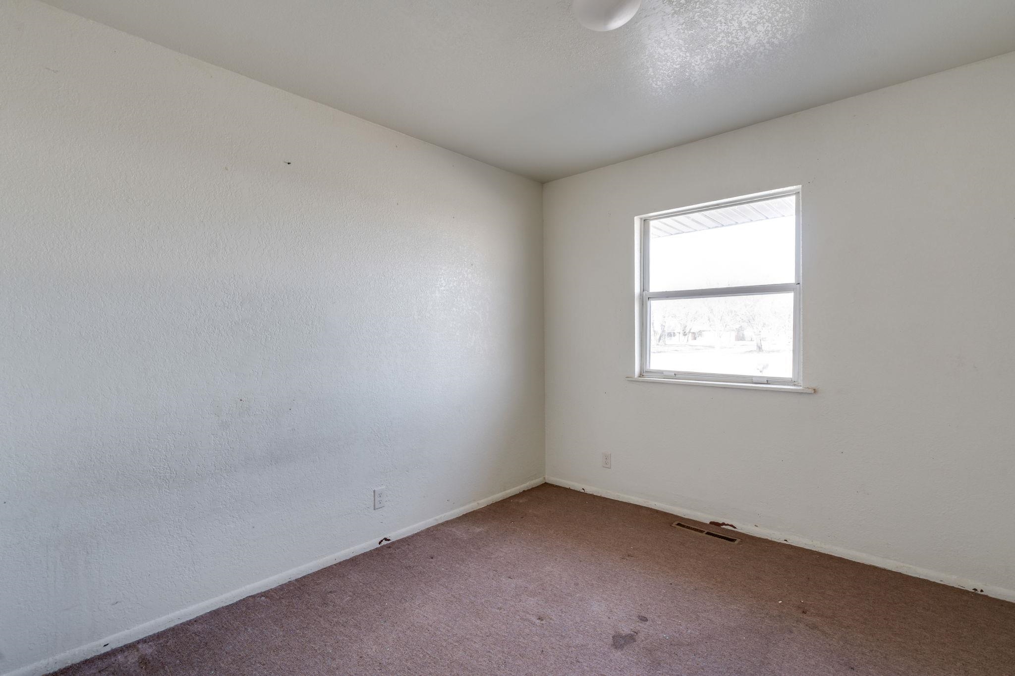 1501 E Berkeley St Property Photo 7
