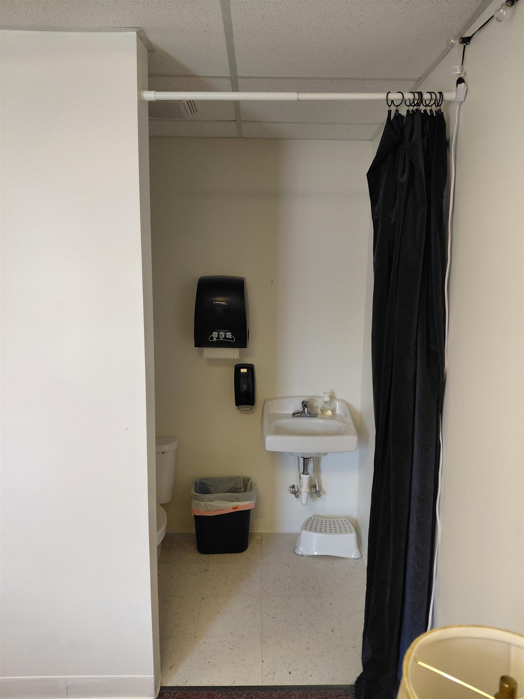 326 W Botkin St Property Photo 18