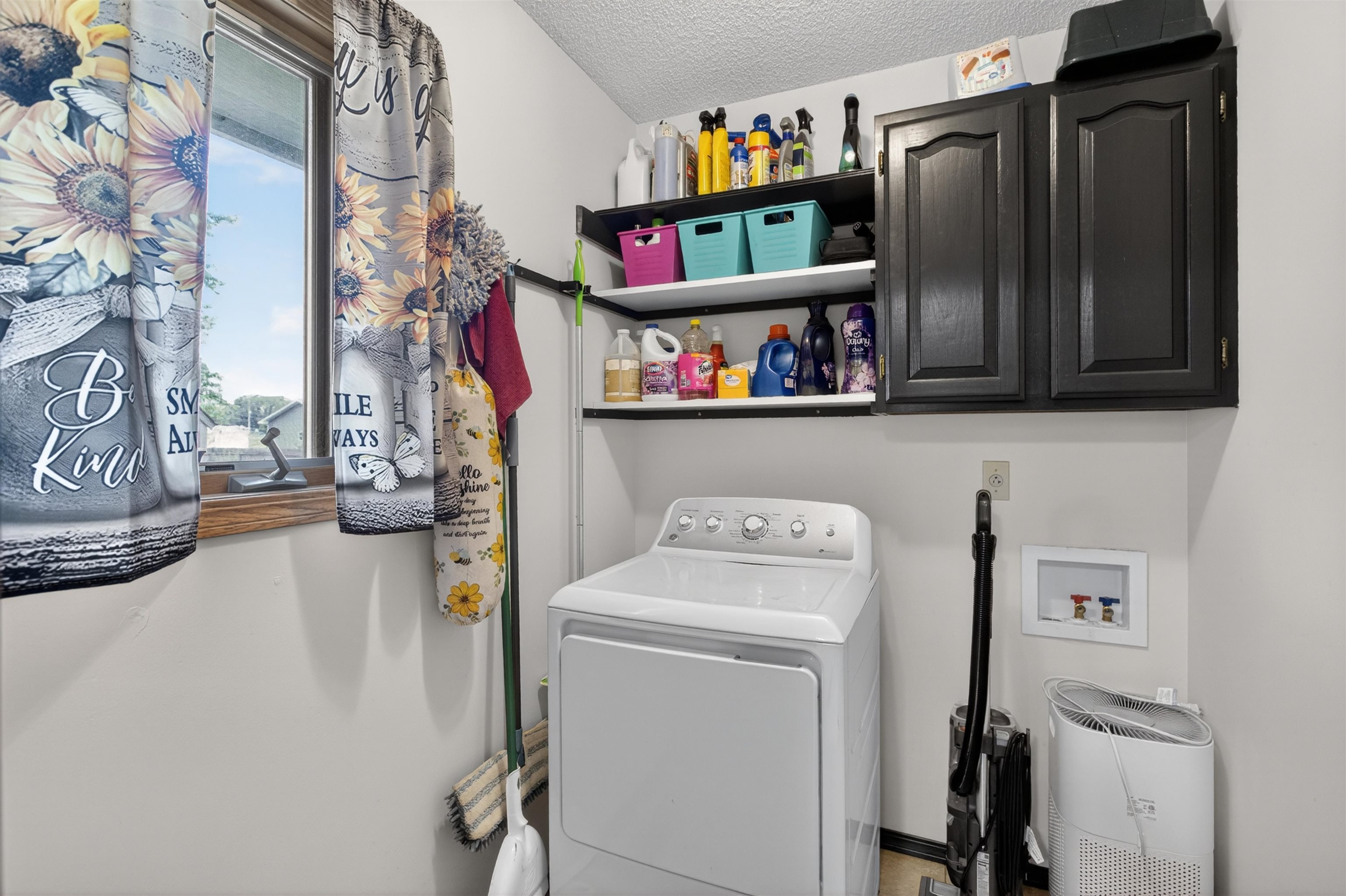 615 Morningside St Property Photo 11