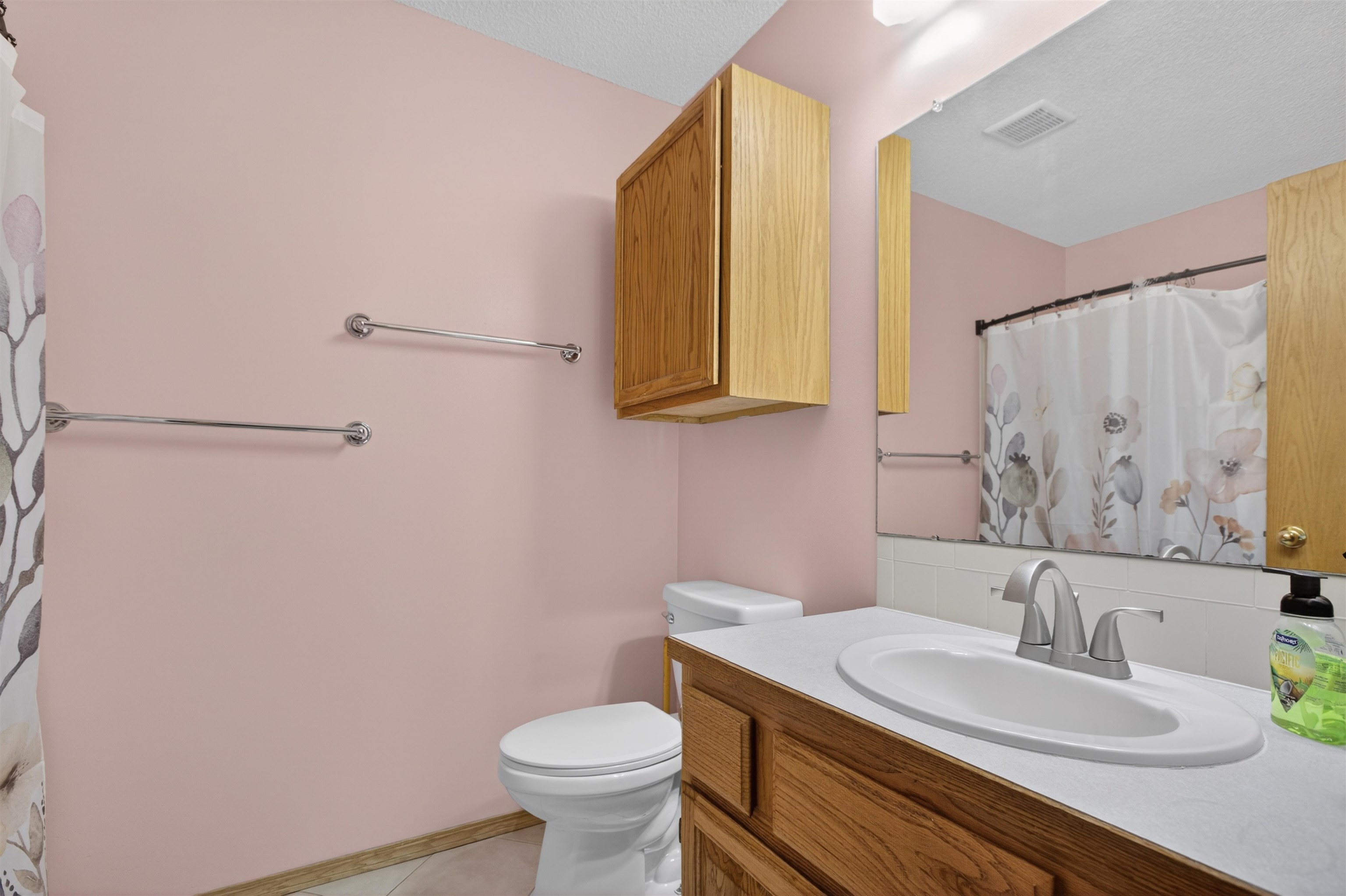615 Morningside St Property Photo 13