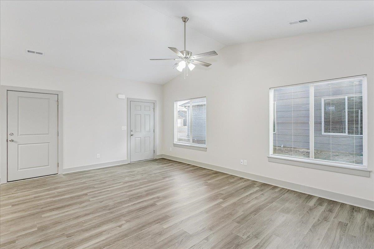 2941 S Bunker Hill Ct. Property Photo 22