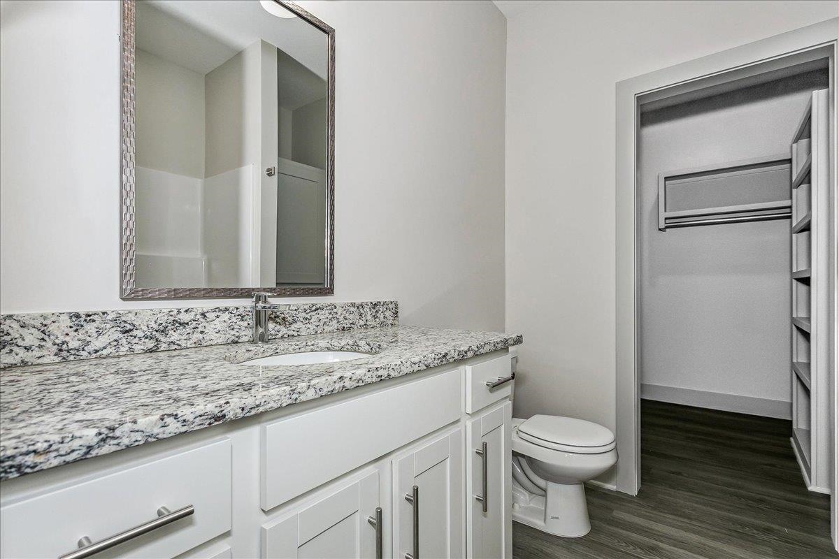 2941 S Bunker Hill Ct. Property Photo 30