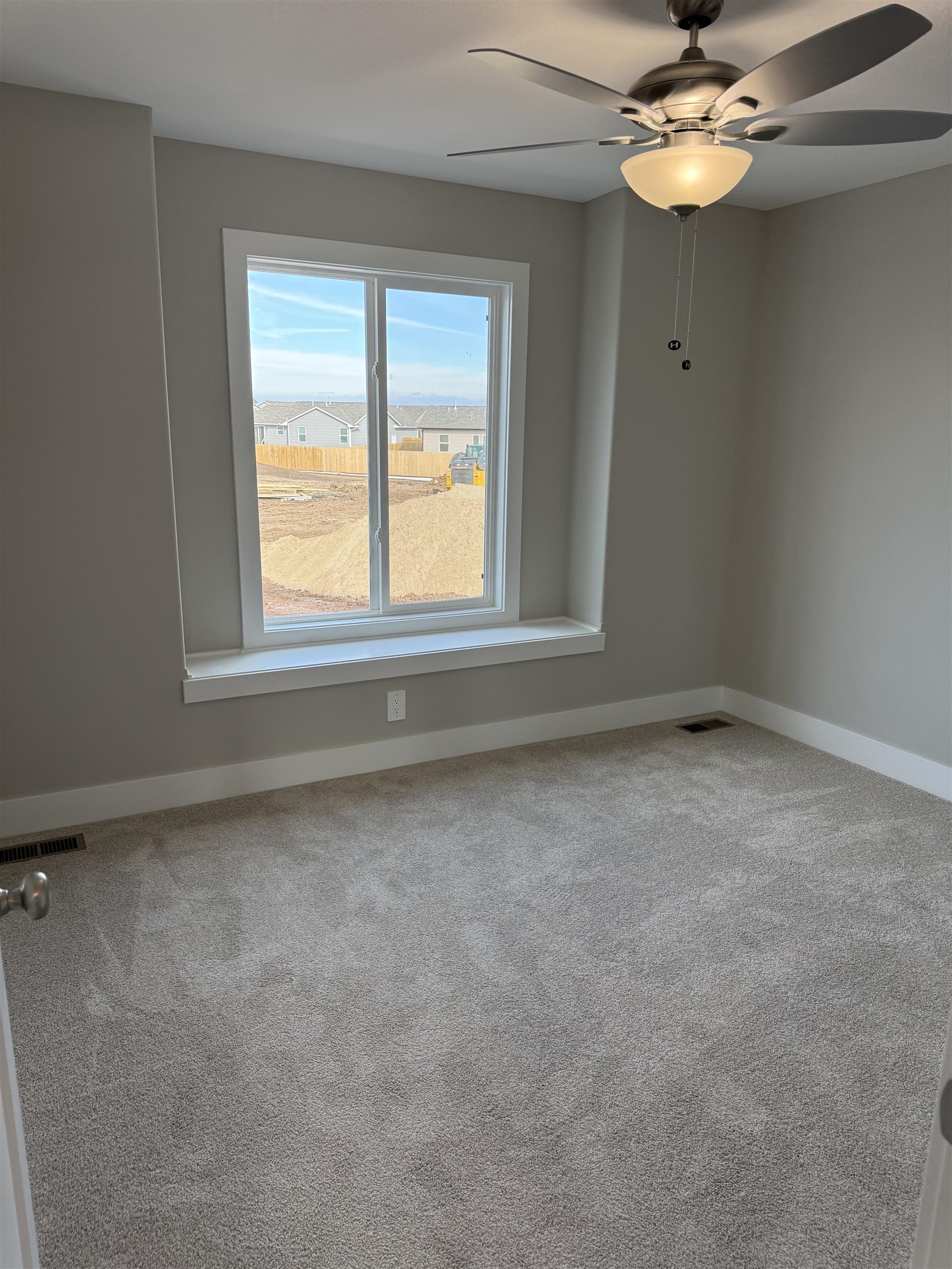 2373 S Saddle Cir Property Photo 4
