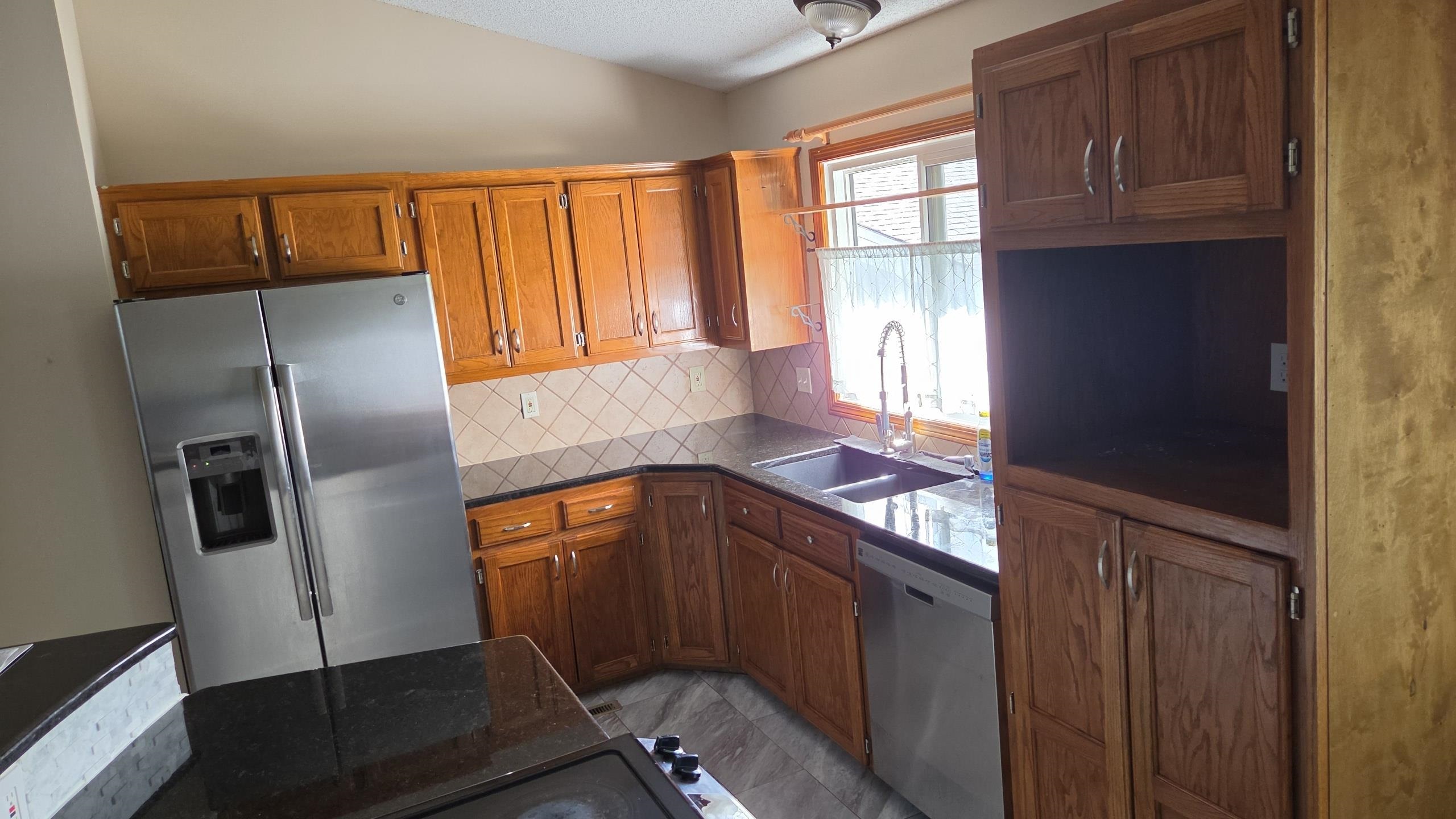 11402 W Cindy St Property Photo 6
