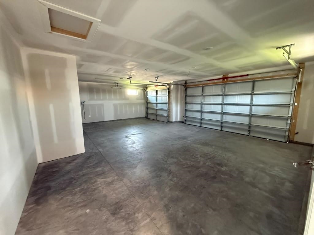 9002 E Forbes Cir. Property Photo 3