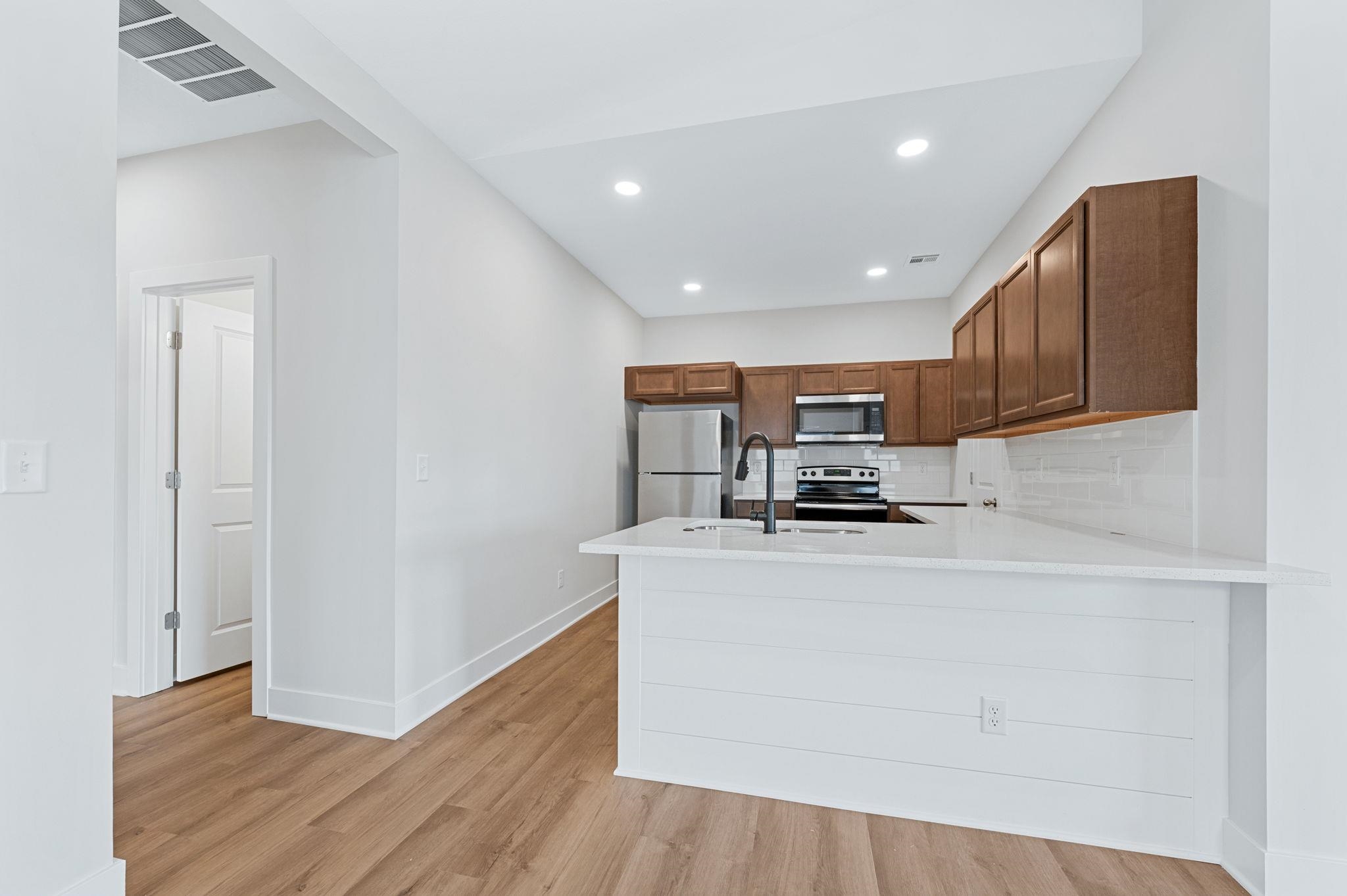 809 S Jay Property Photo 10