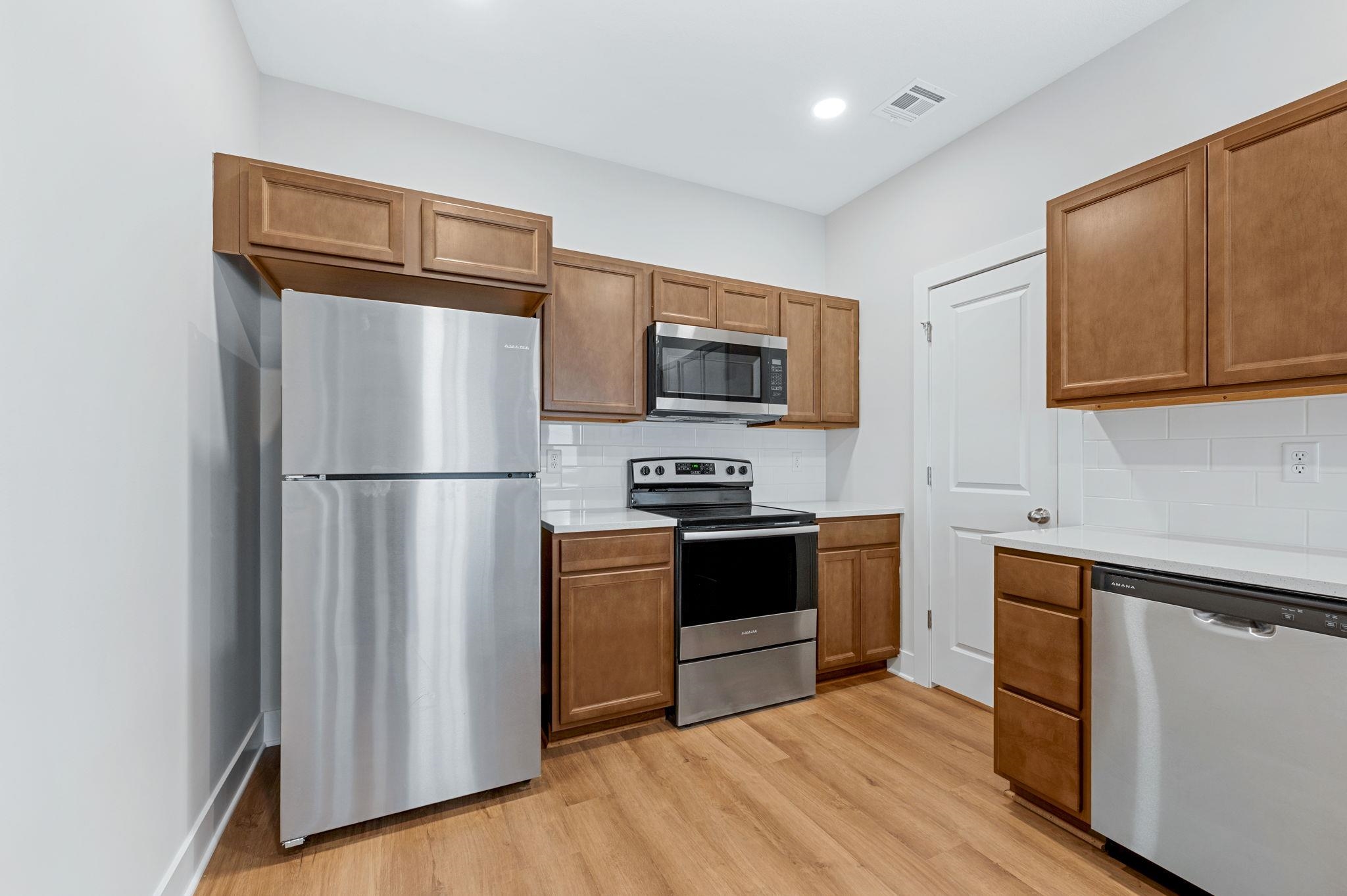 809 S Jay Property Photo 11