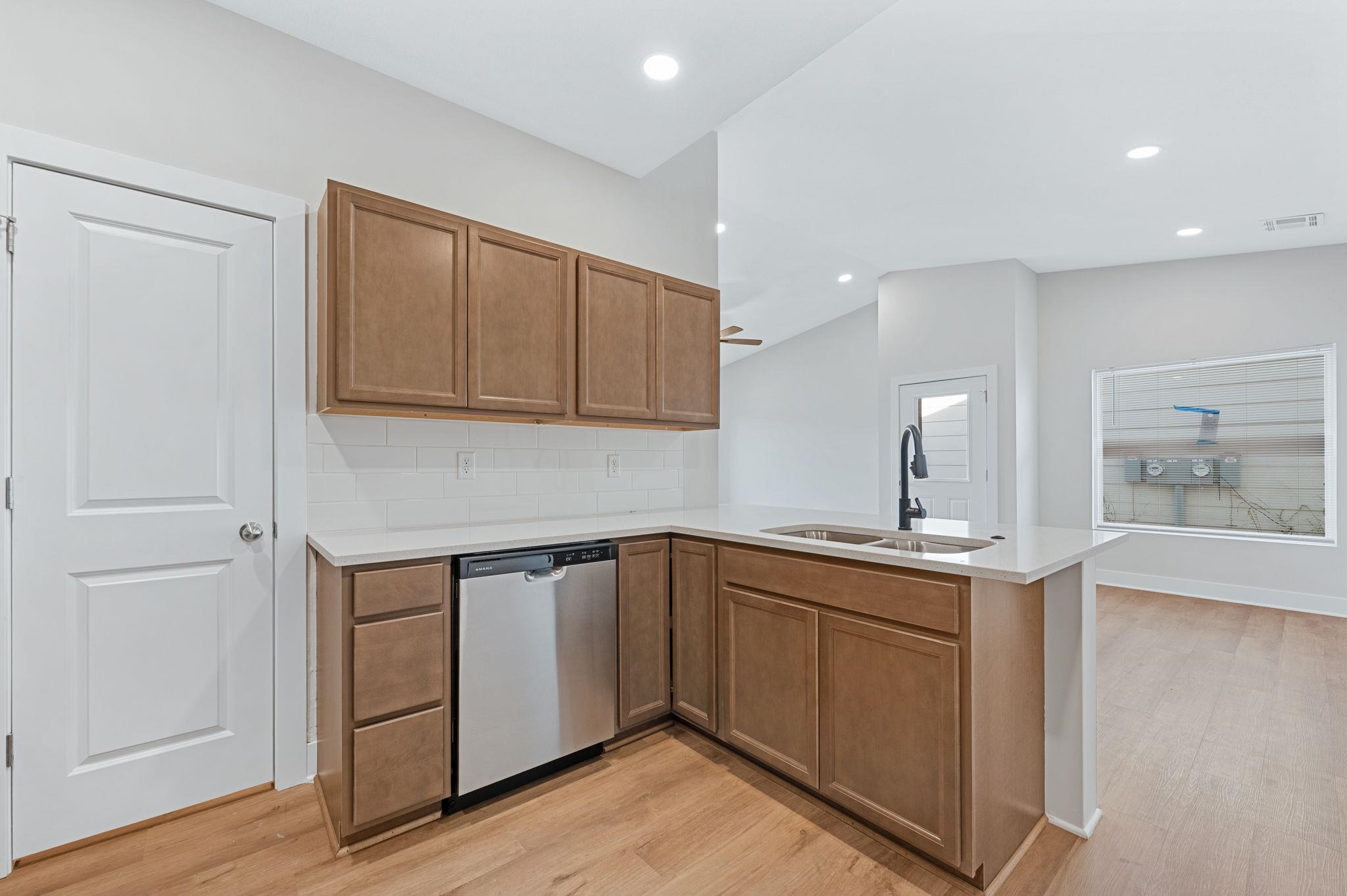 809 S Jay Property Photo 13