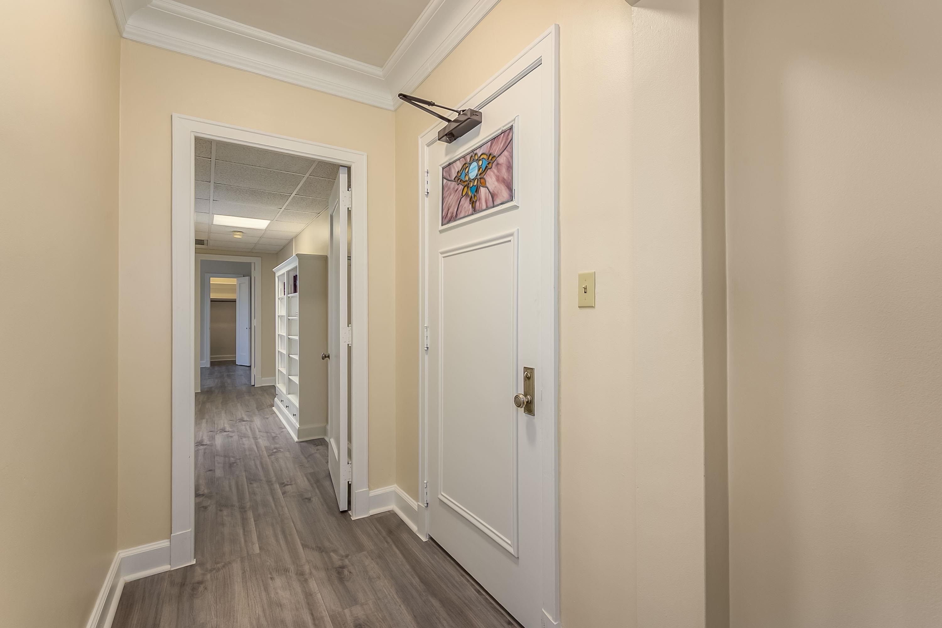 115 S Rutan Ave 5 E Property Photo 2