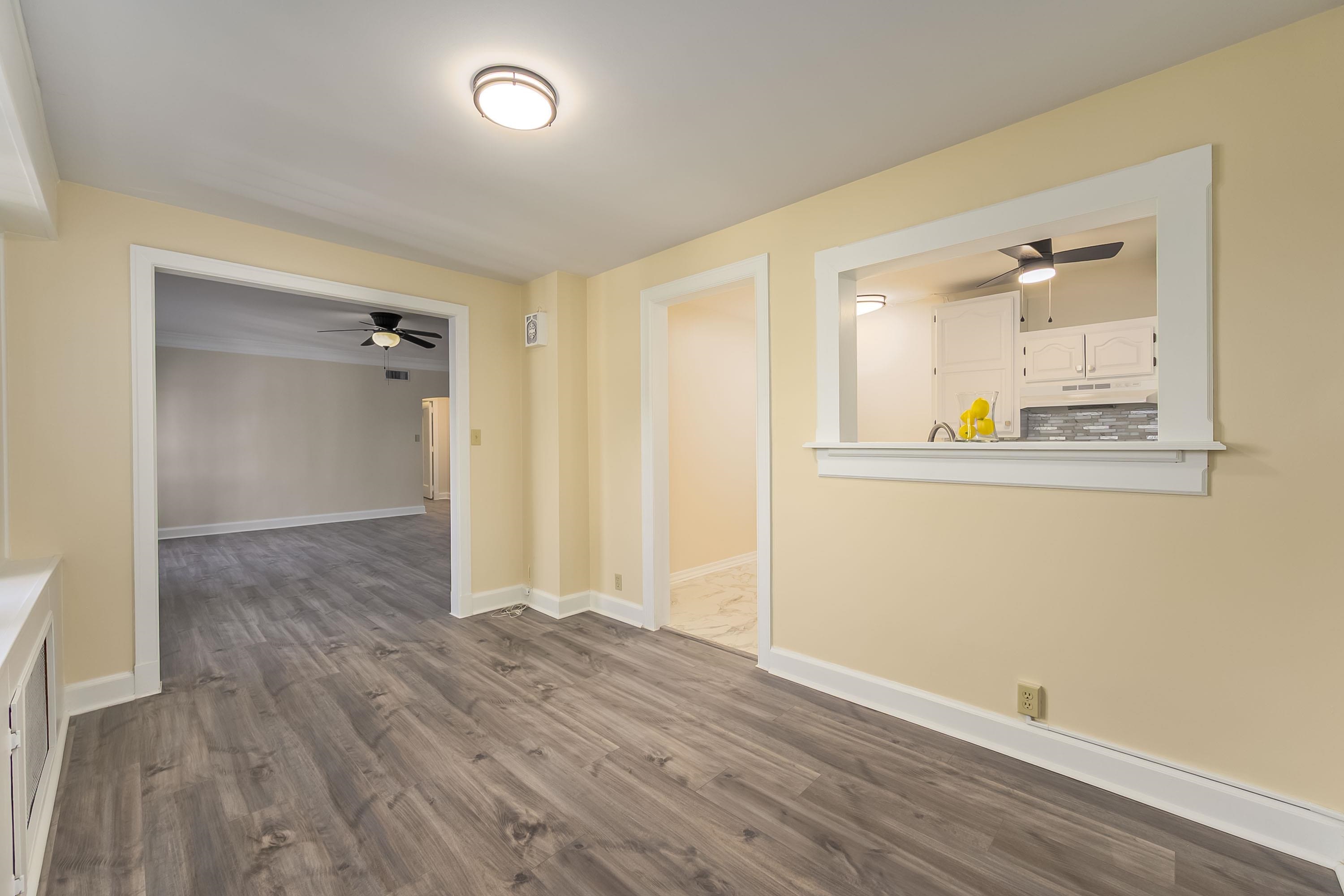 115 S Rutan Ave 5 E Property Photo 6