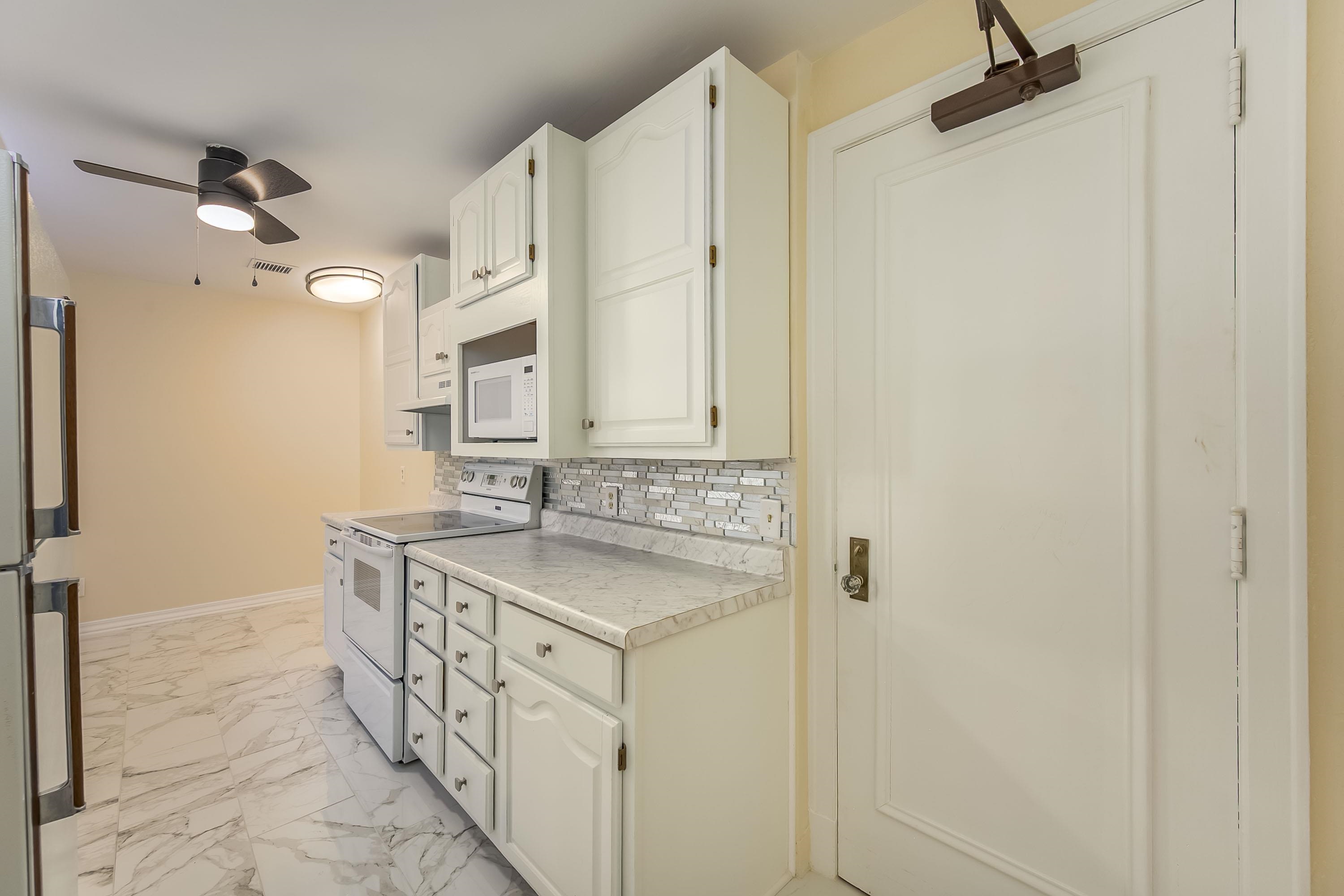 115 S Rutan Ave 5 E Property Photo 10