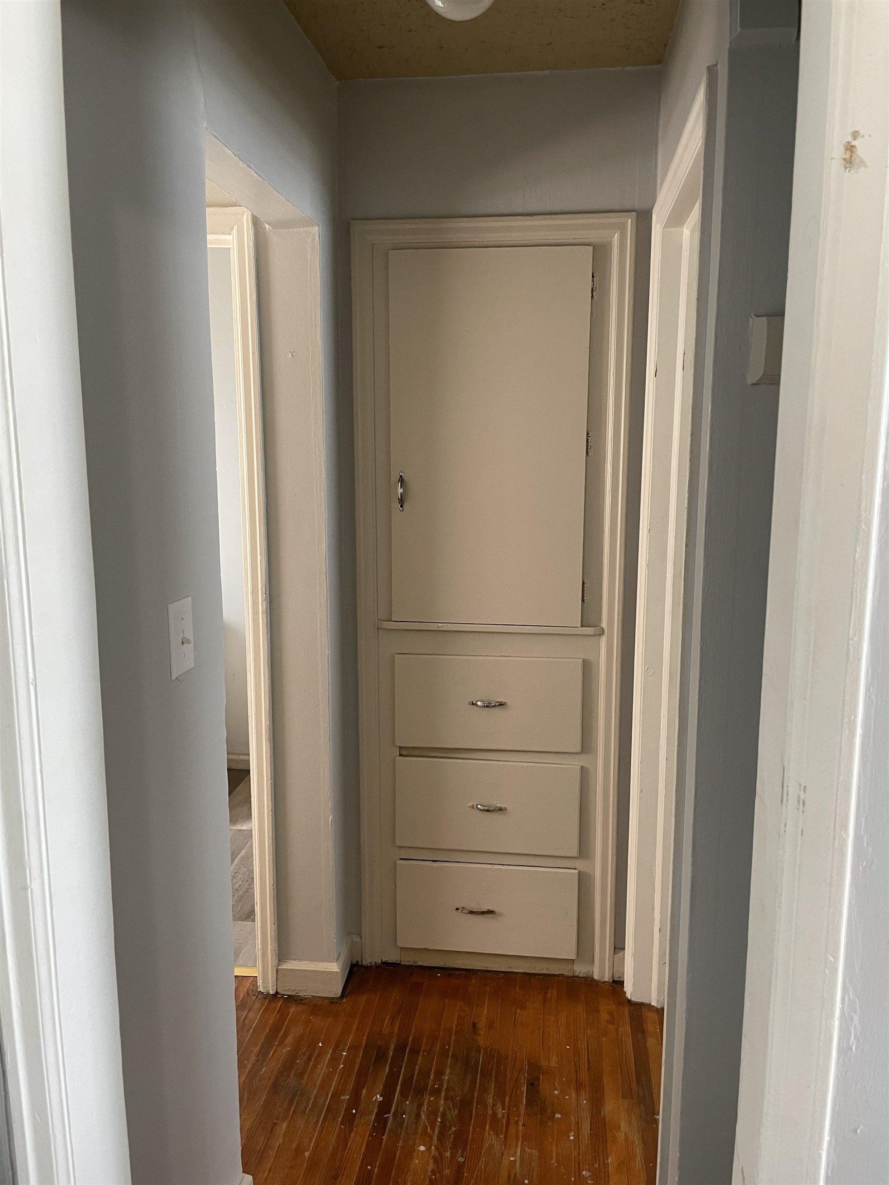 1703 S Glenn Property Photo 6