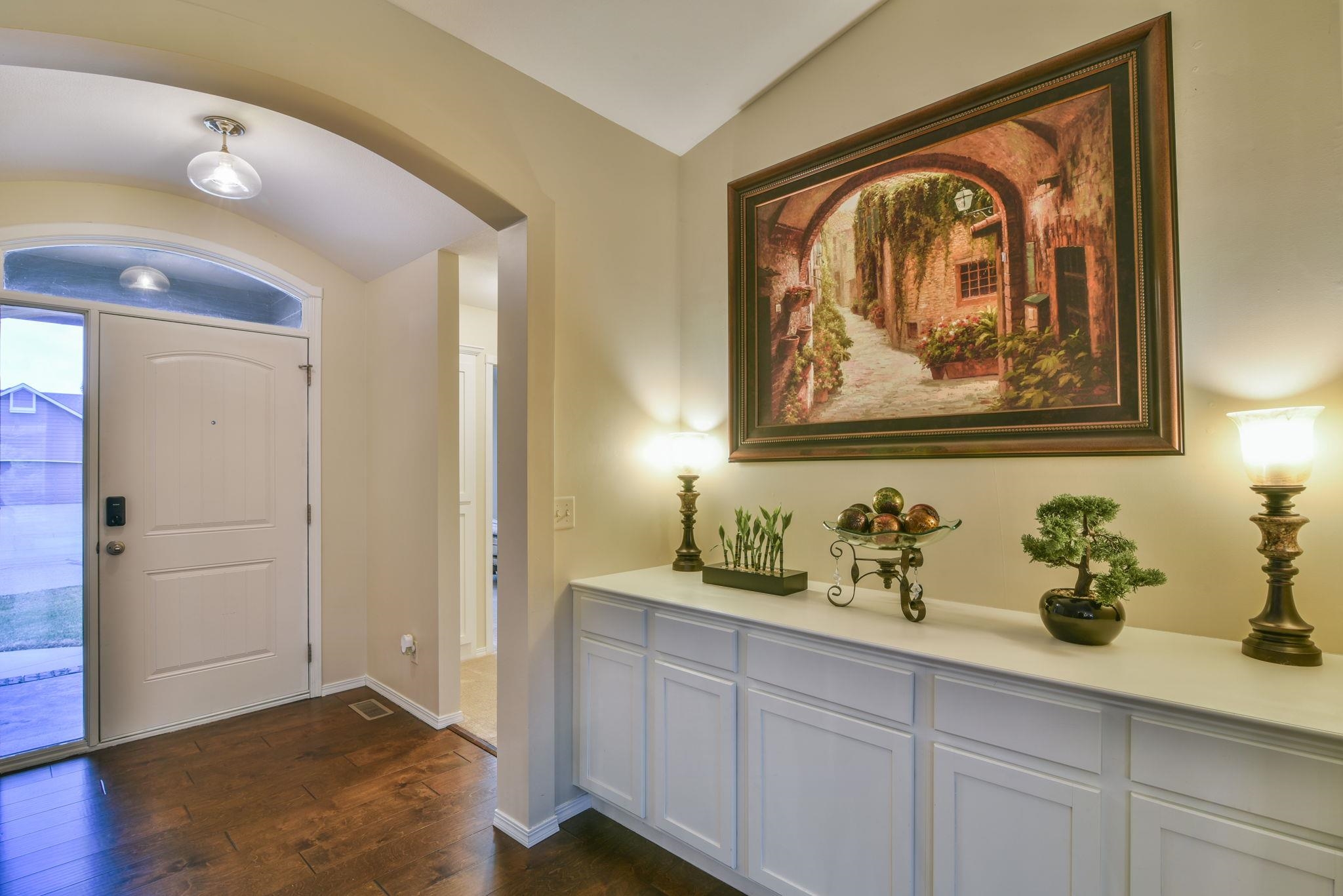 3110 N Landon Cir. Property Photo 2