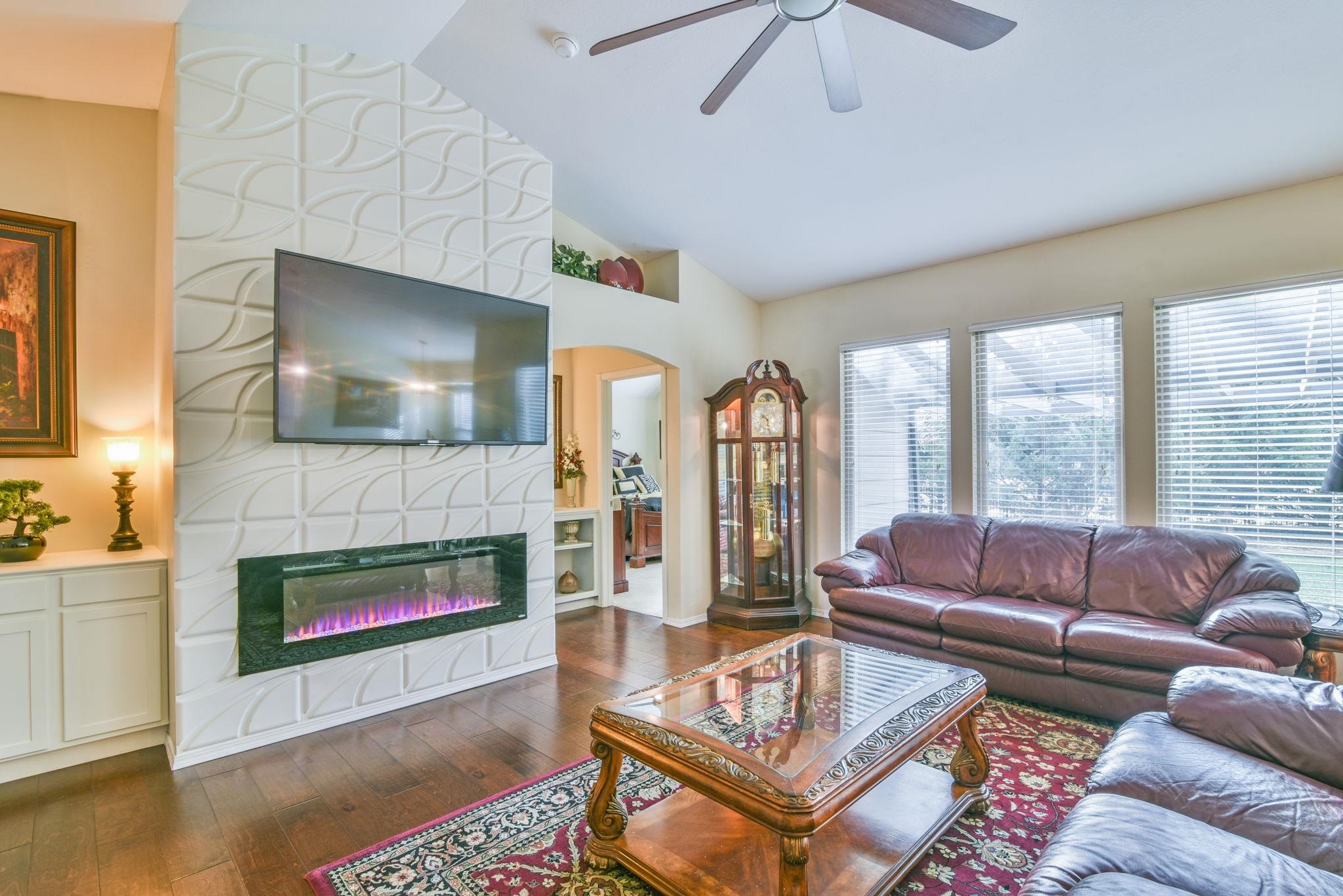 3110 N Landon Cir. Property Photo 5