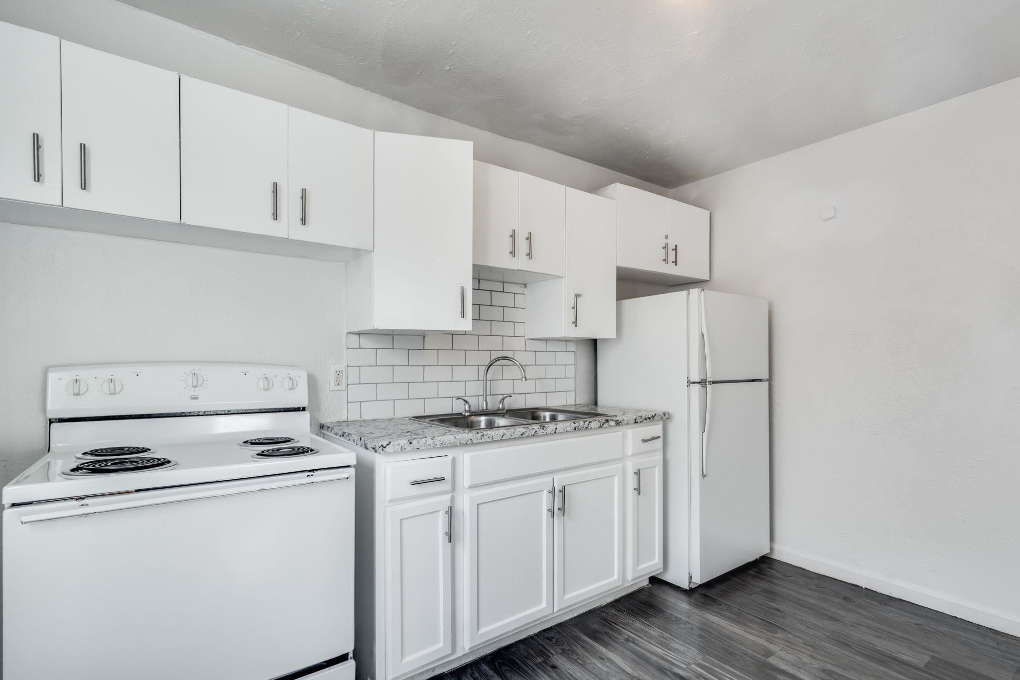 2801 E Harry St Property Photo 13