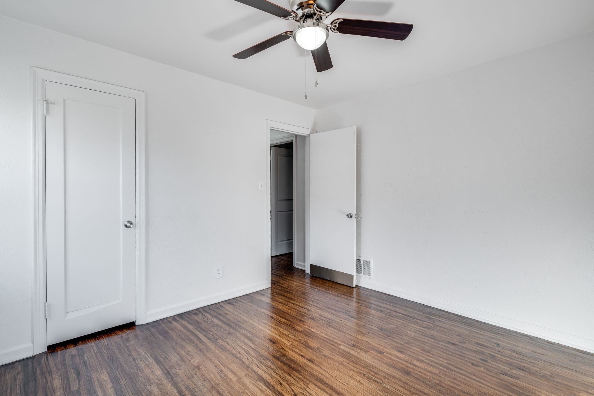 2801 E Harry St Property Photo 20