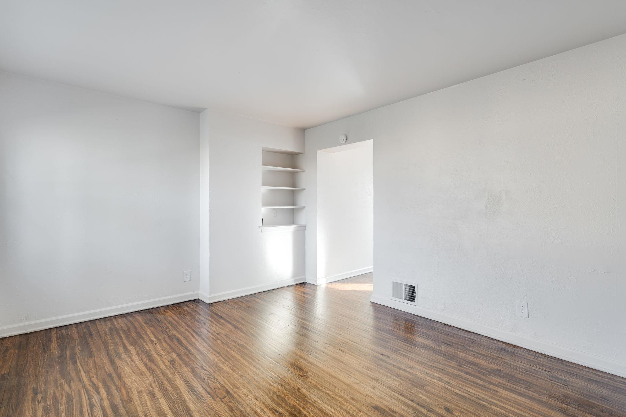 2801 E Harry St Property Photo 22