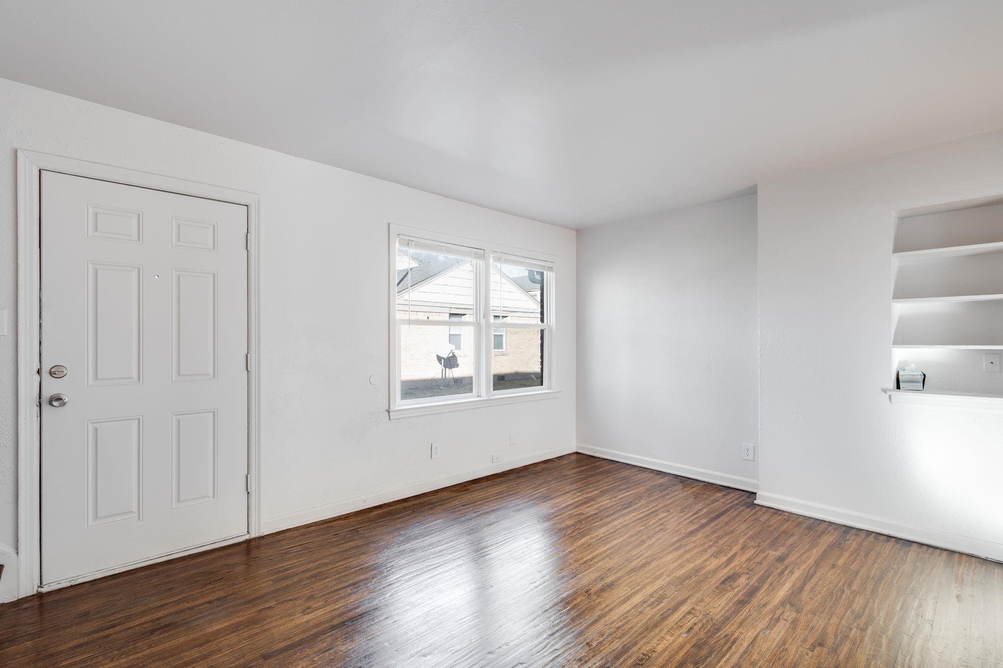 2801 E Harry St Property Photo 23