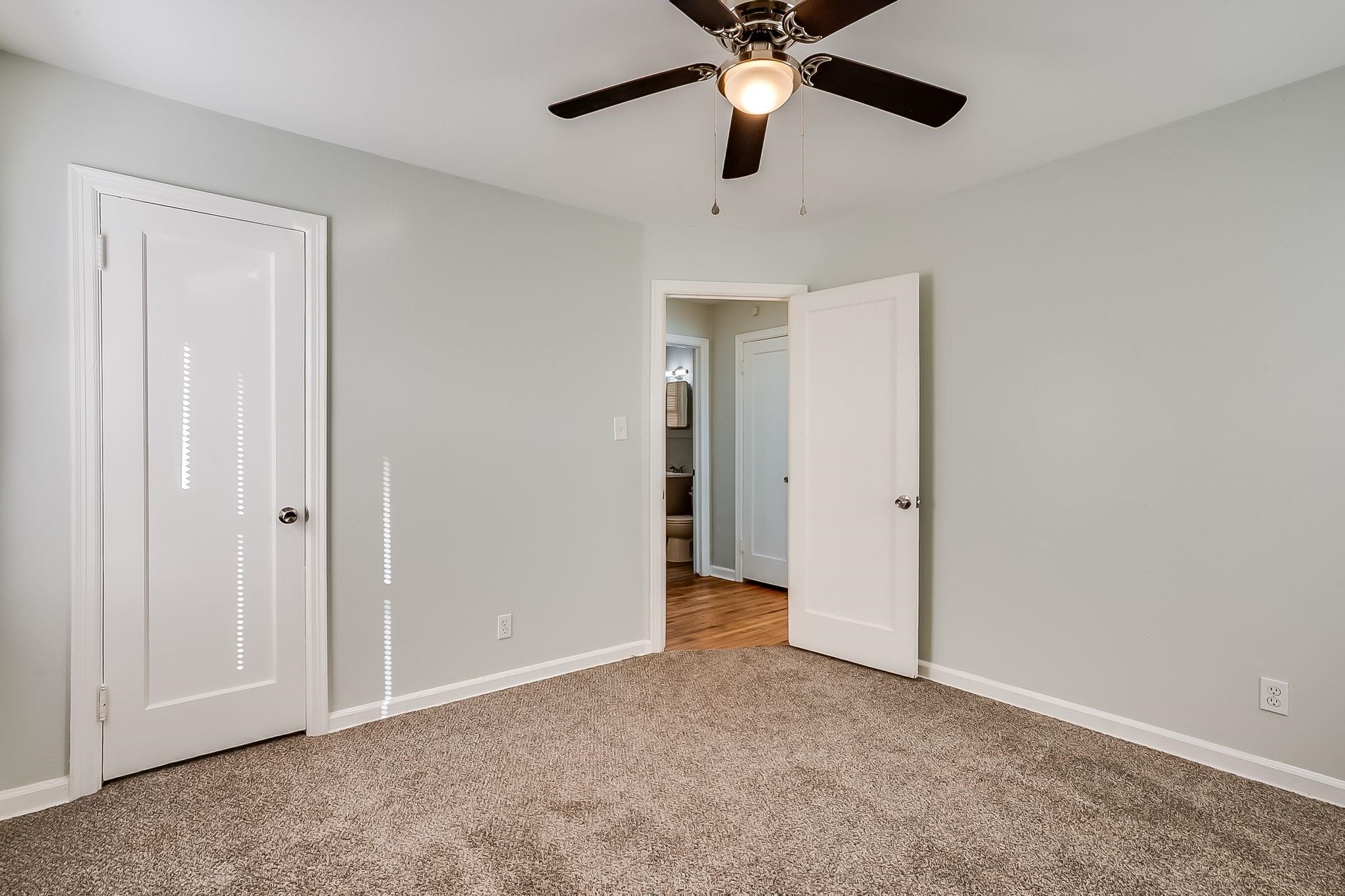 2801 E Harry St Property Photo 28