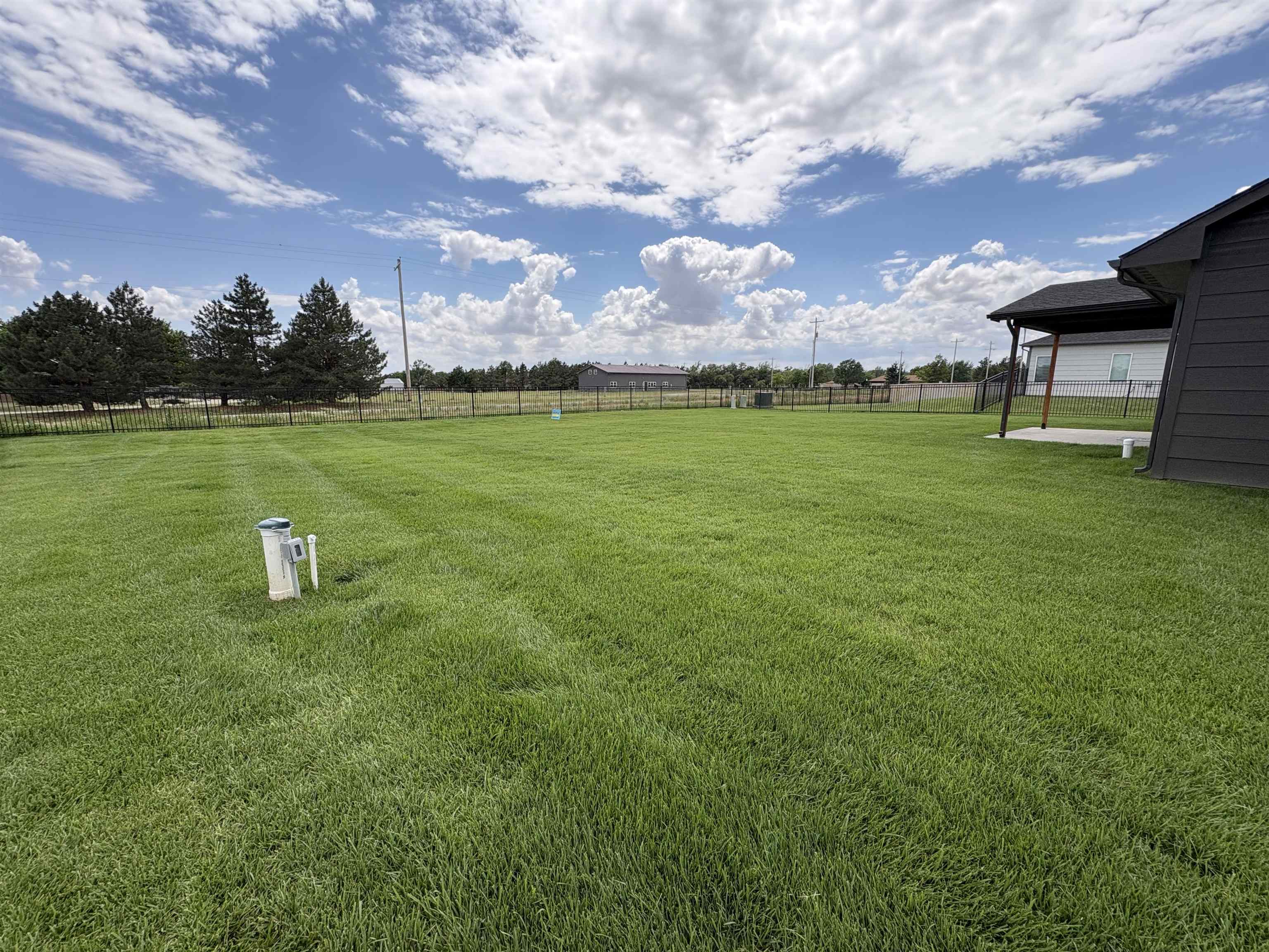 1149 Trek Cir Property Photo 24