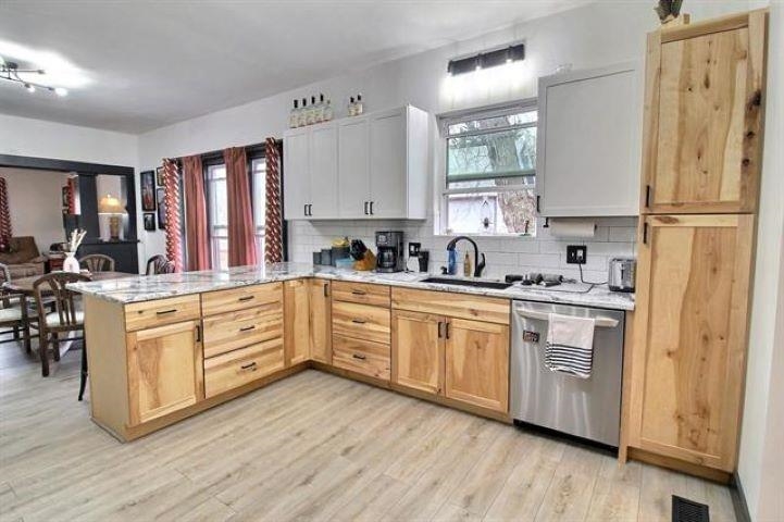 635 Cedar St Property Photo 10
