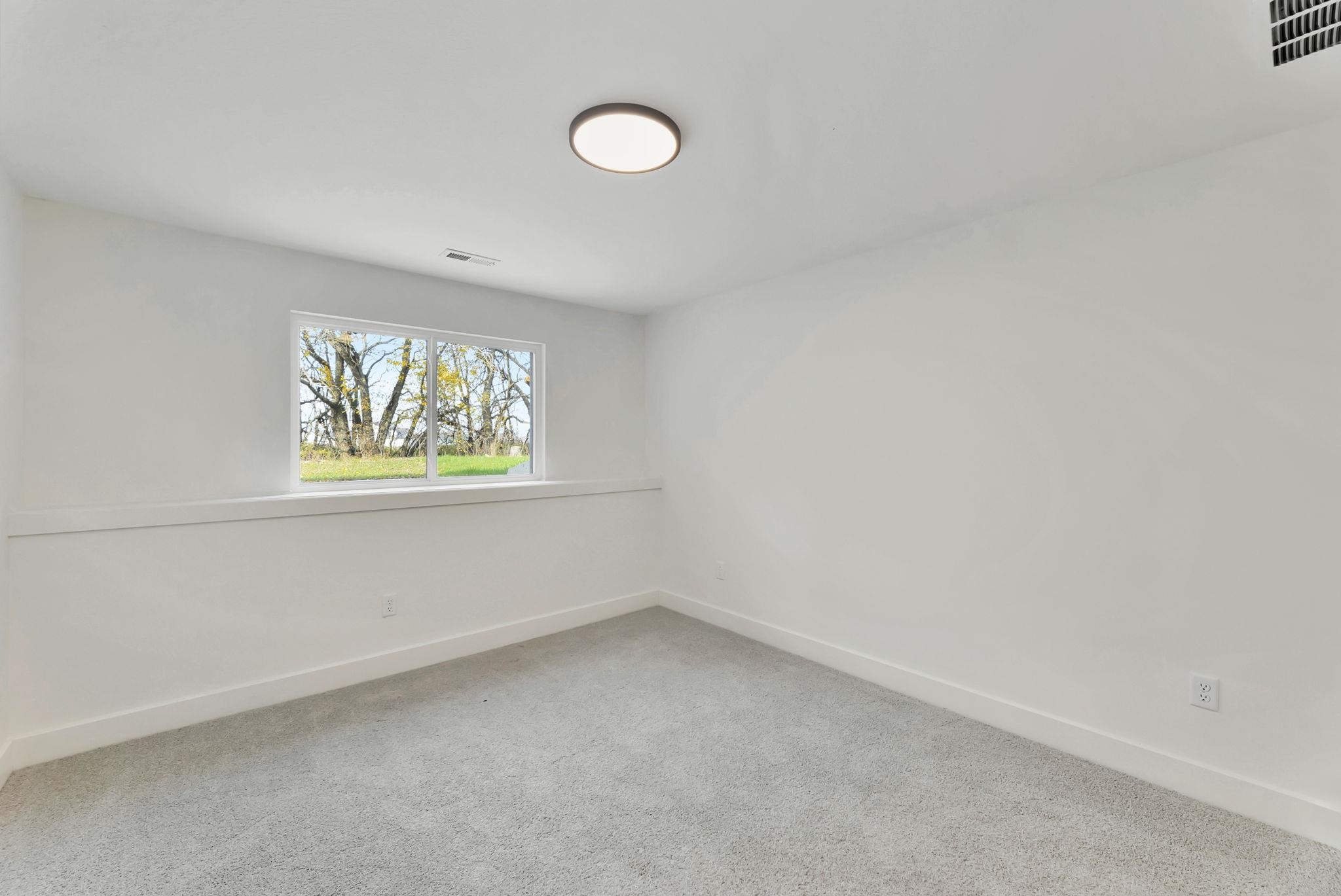 403 N Fielding St Property Photo 30