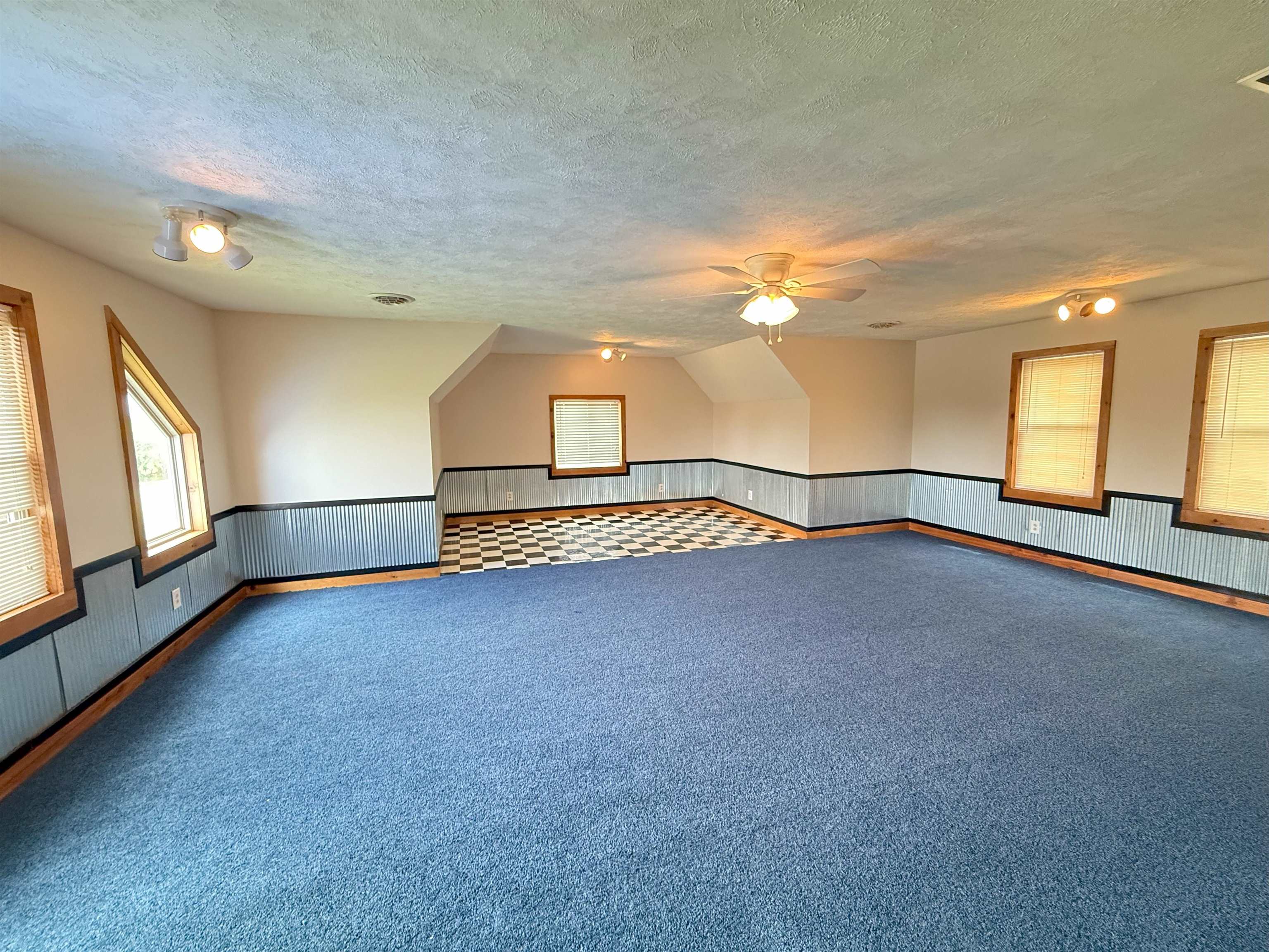 4412 N Turner Lane Property Photo 9