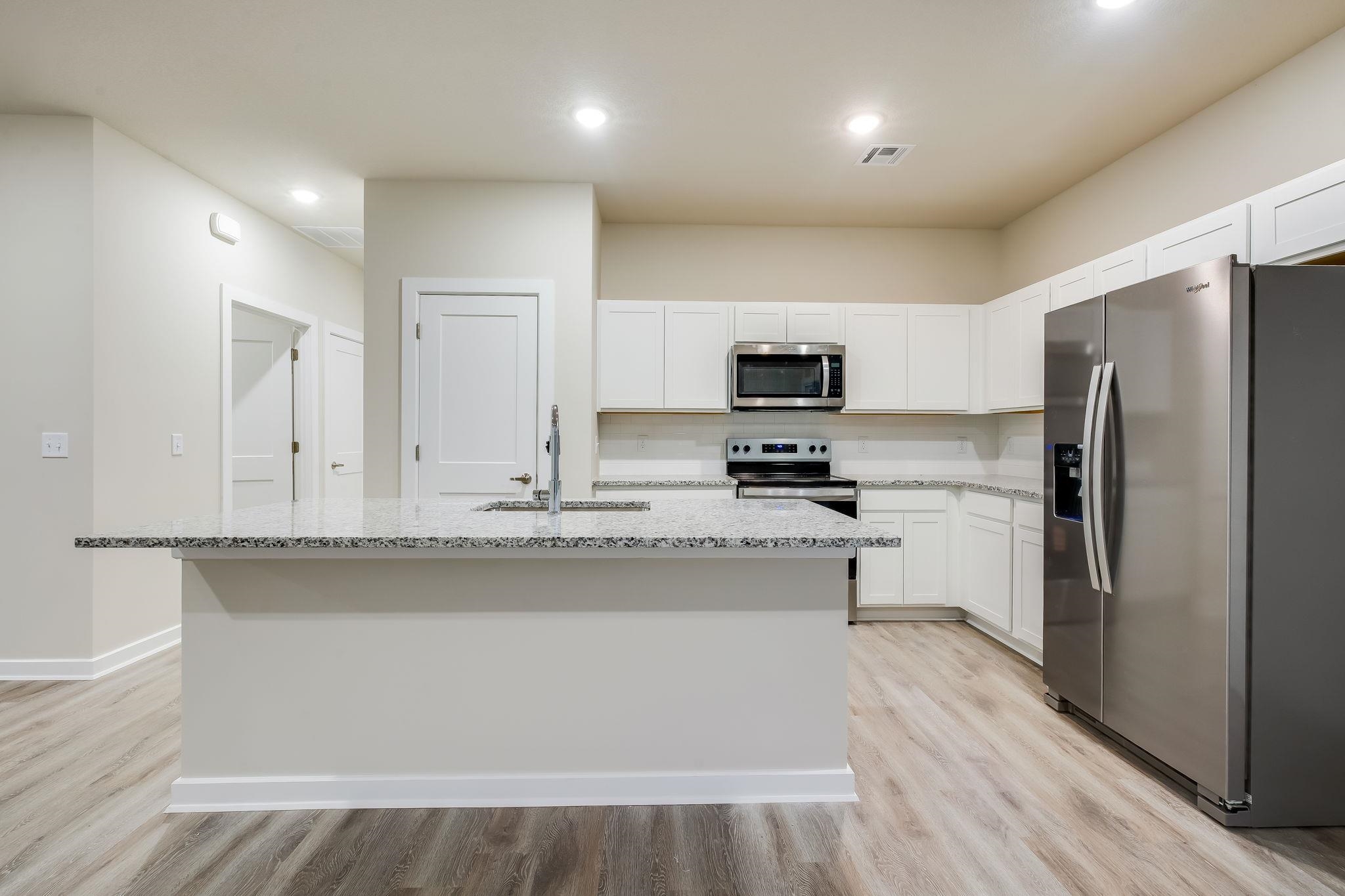 1778 W Redbud Lane Property Photo 8