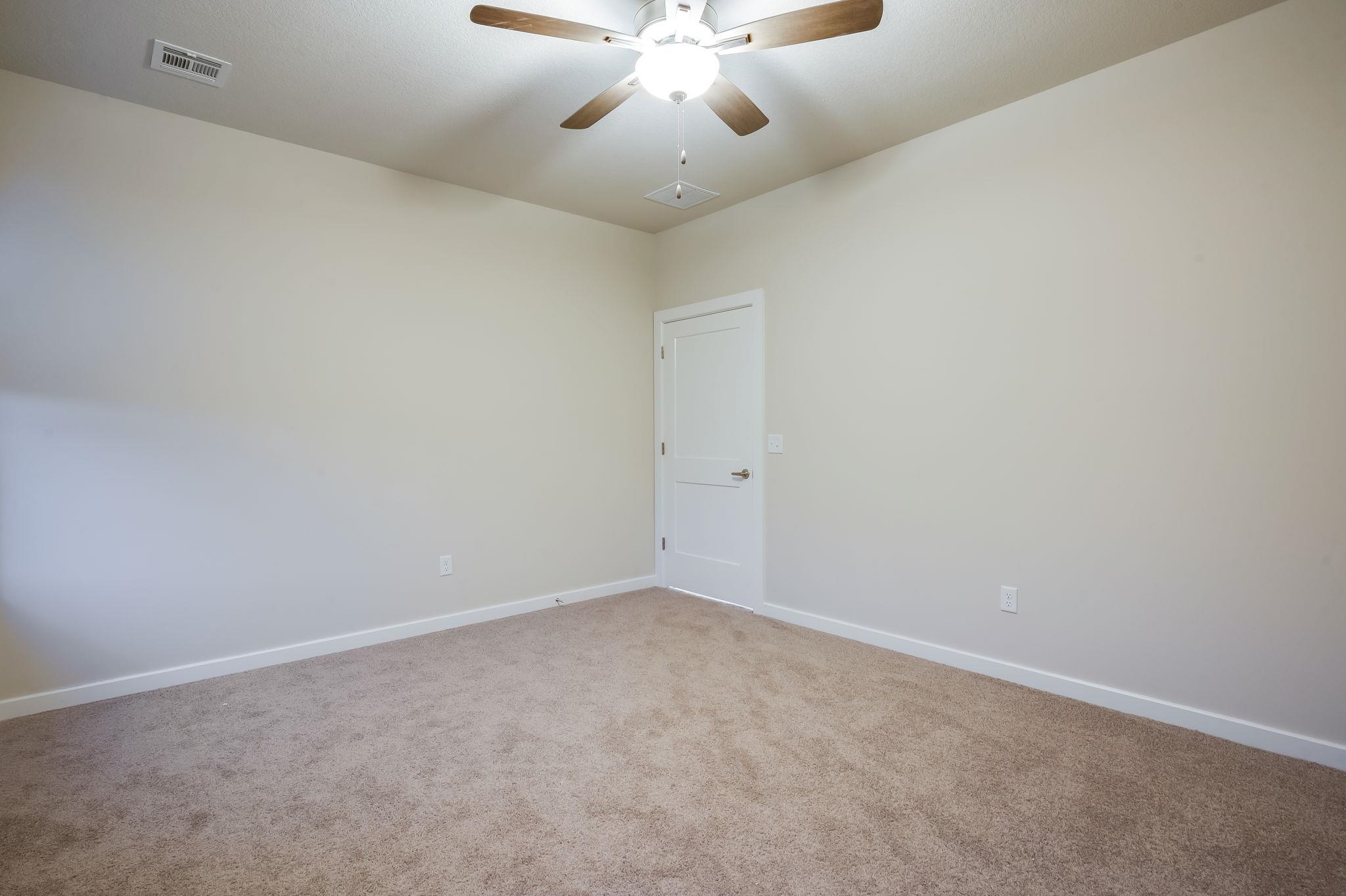 1778 W Redbud Lane Property Photo 14