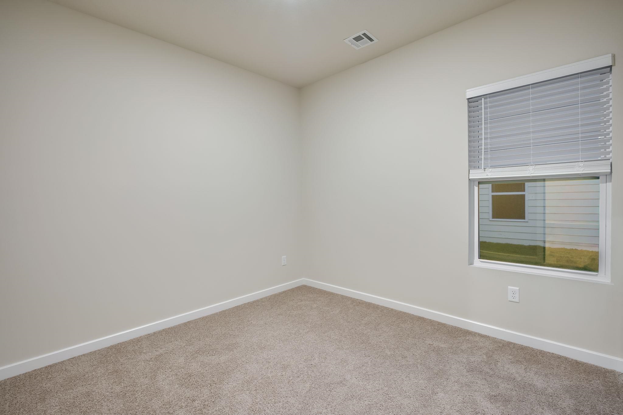 1778 W Redbud Lane Property Photo 20