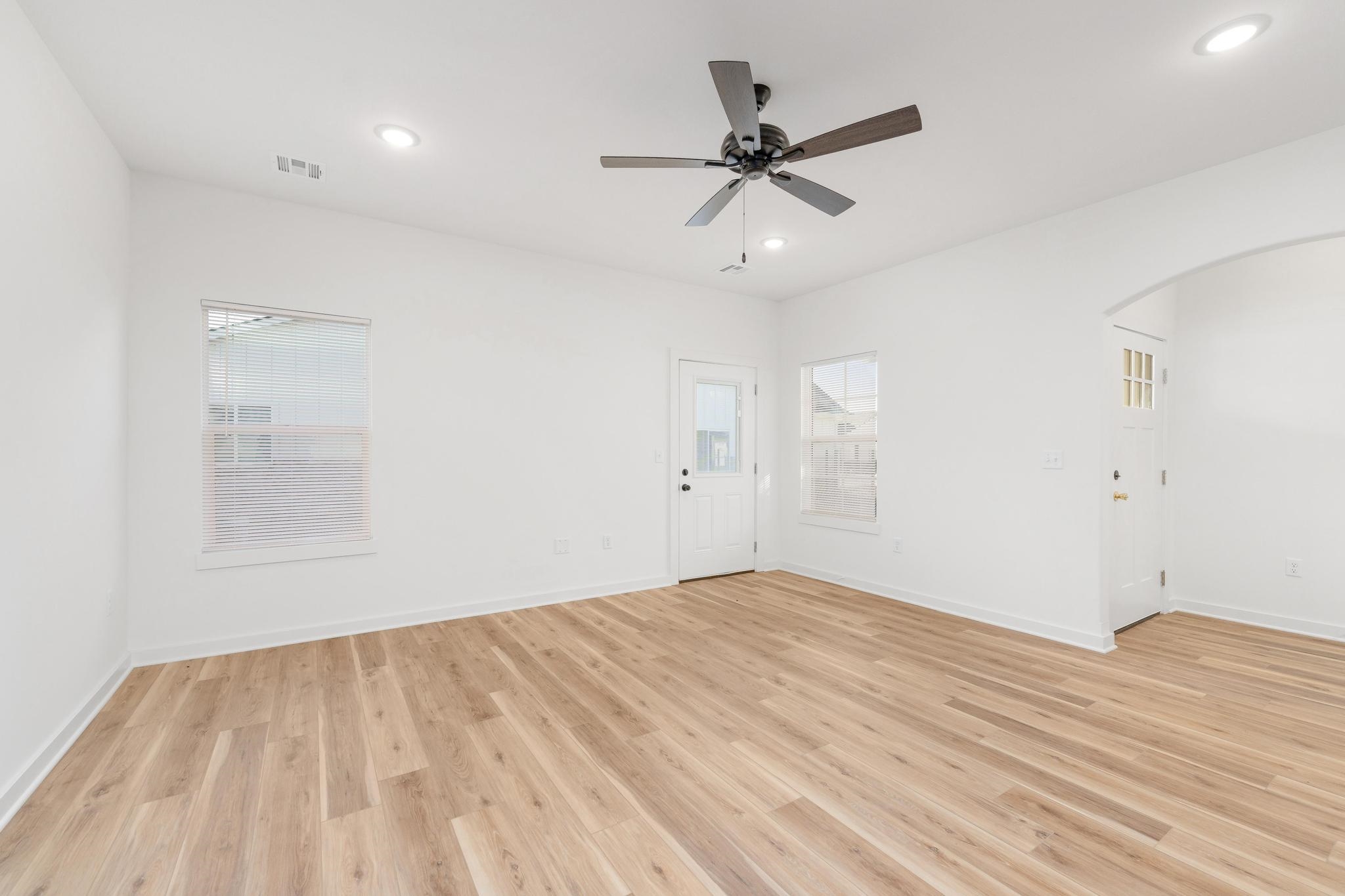 12244 W Rosemary St Property Photo 3