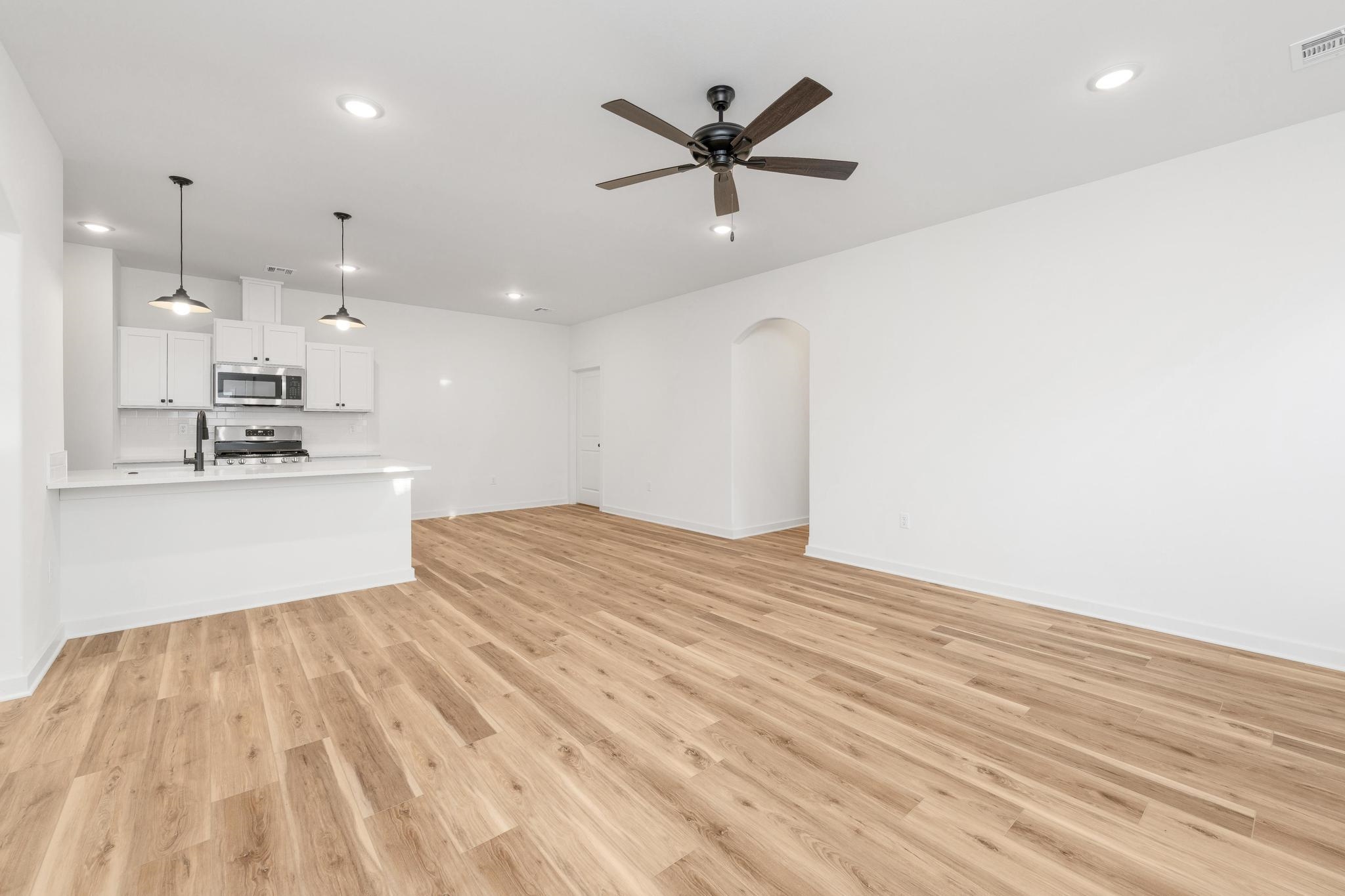 12244 W Rosemary St Property Photo 5