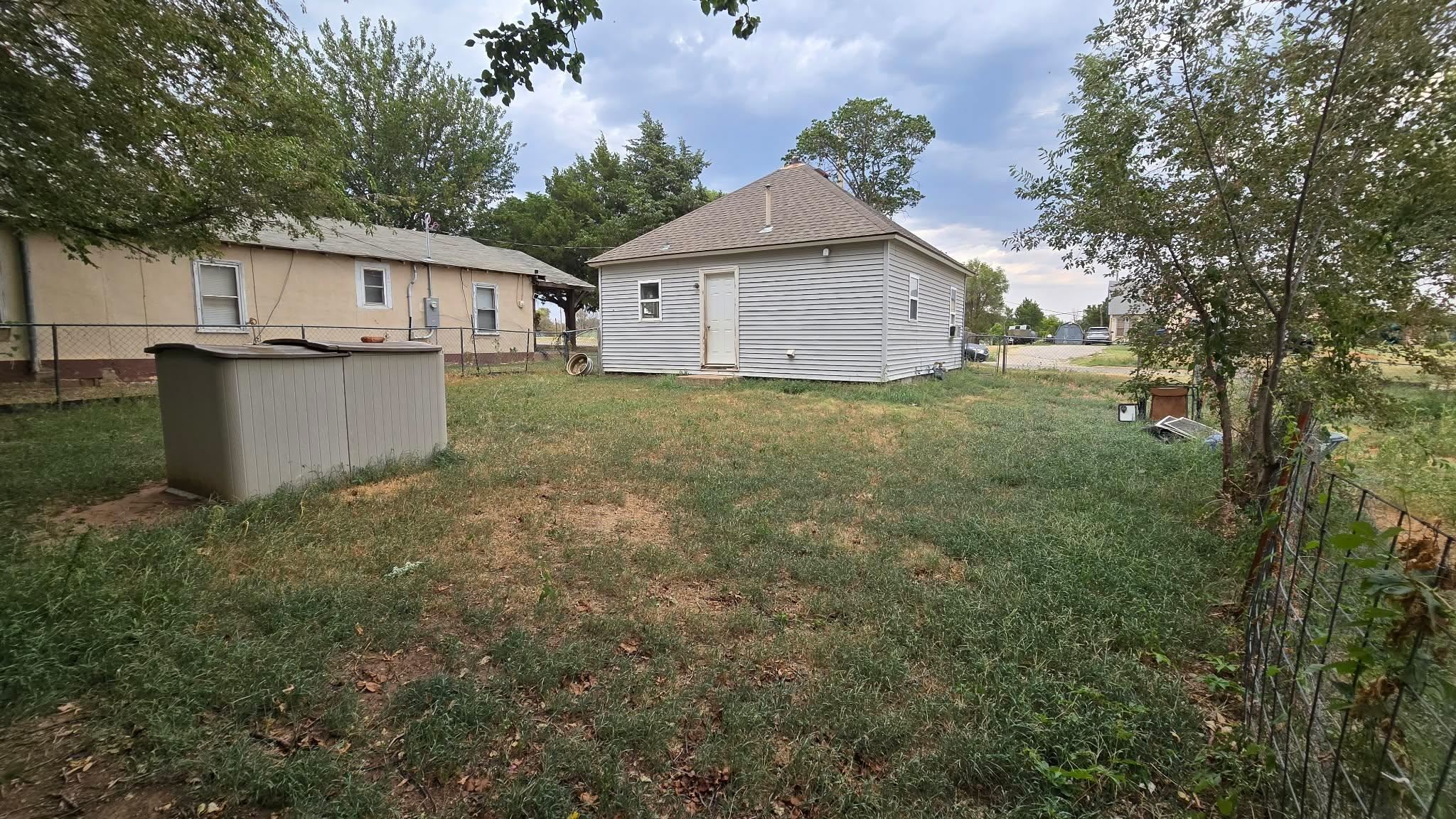505 N Adams St Property Photo 5