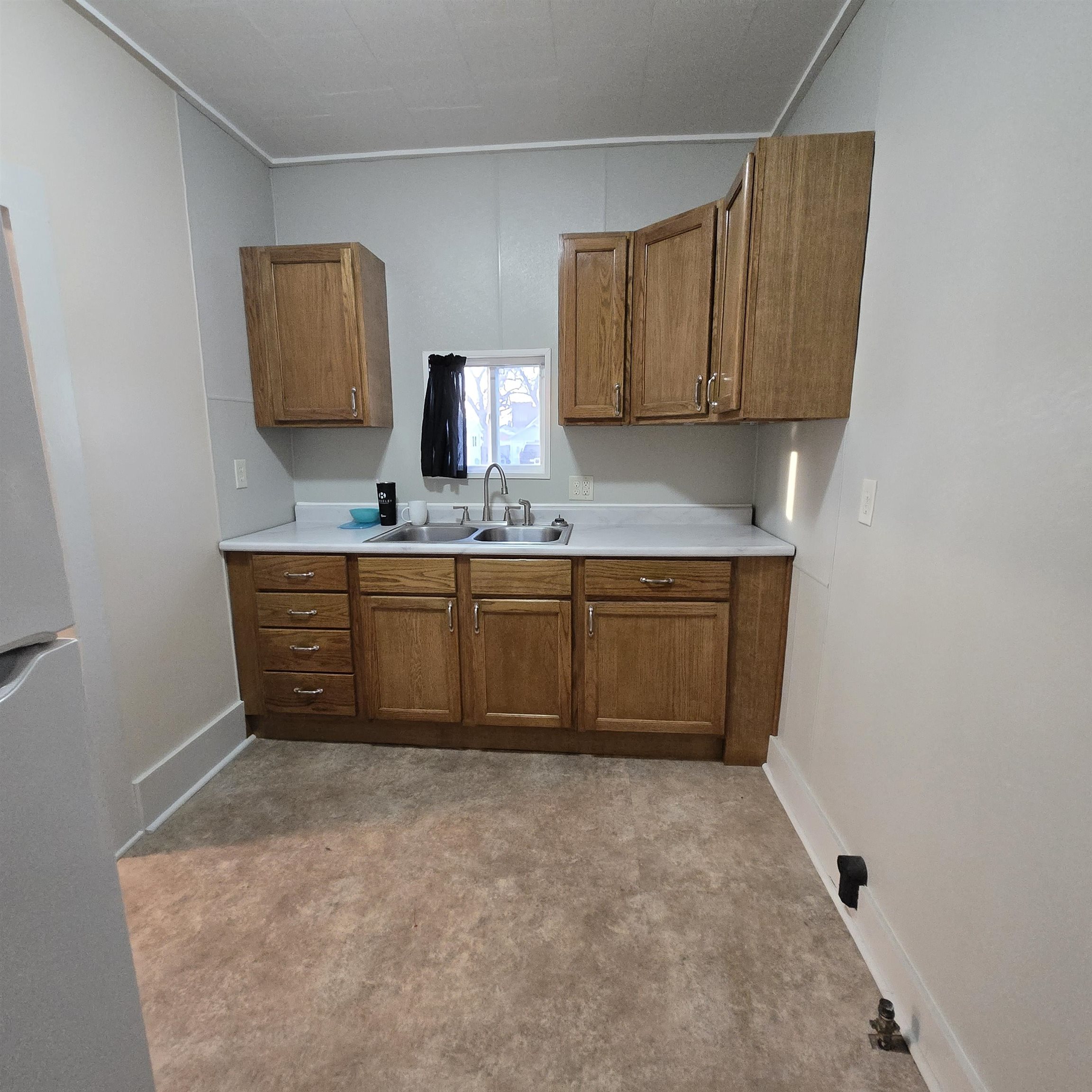 301 N Poplar St Property Photo 10
