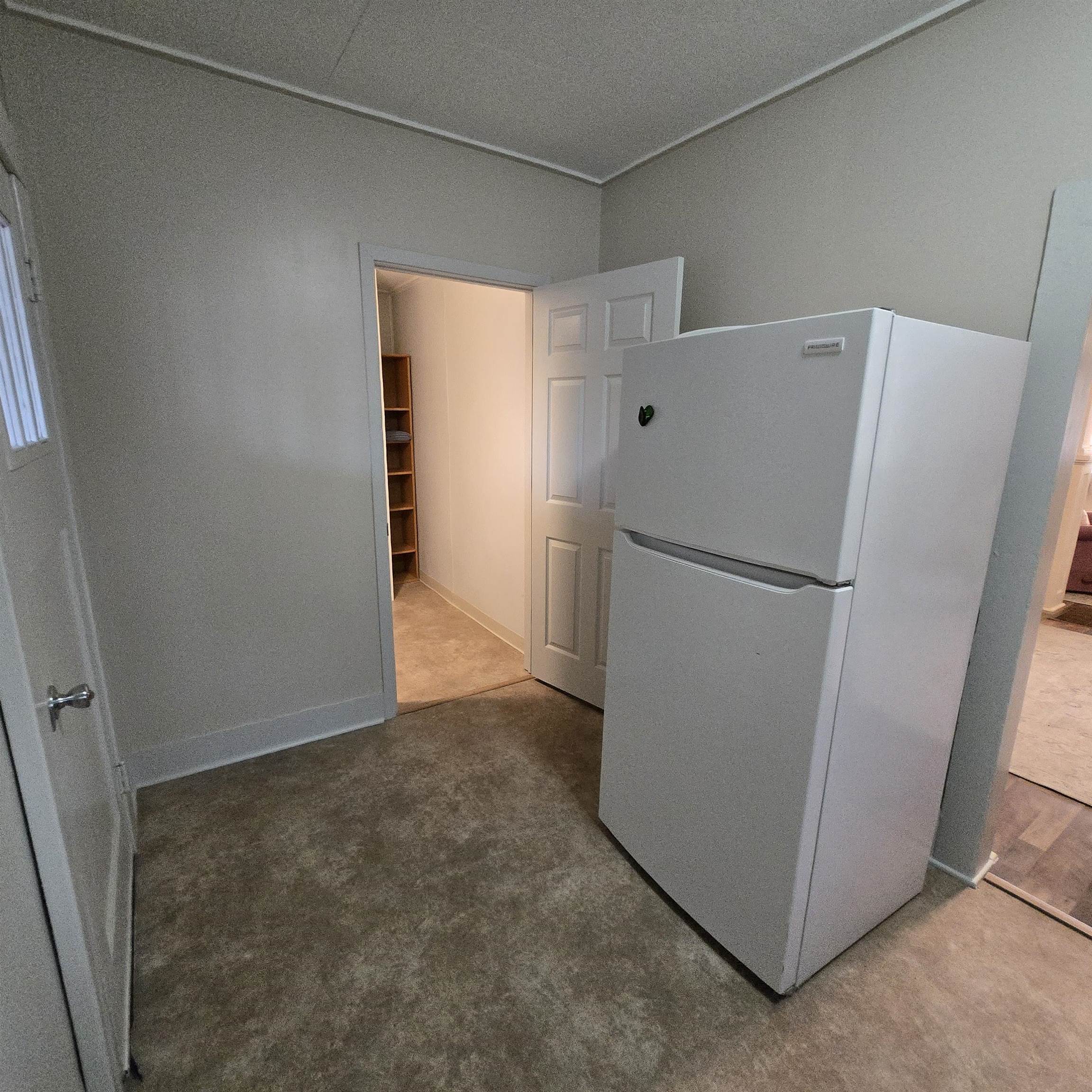 301 N Poplar St Property Photo 11
